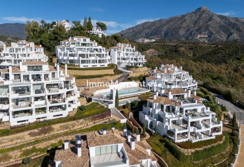 Wiederverkauf - Wohnung - Marbella - Nueva Andalucía