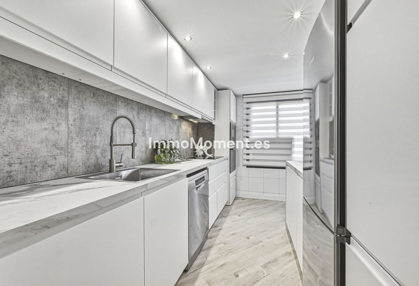 Wiederverkauf - Wohnung - Marbella - Nueva Andalucía