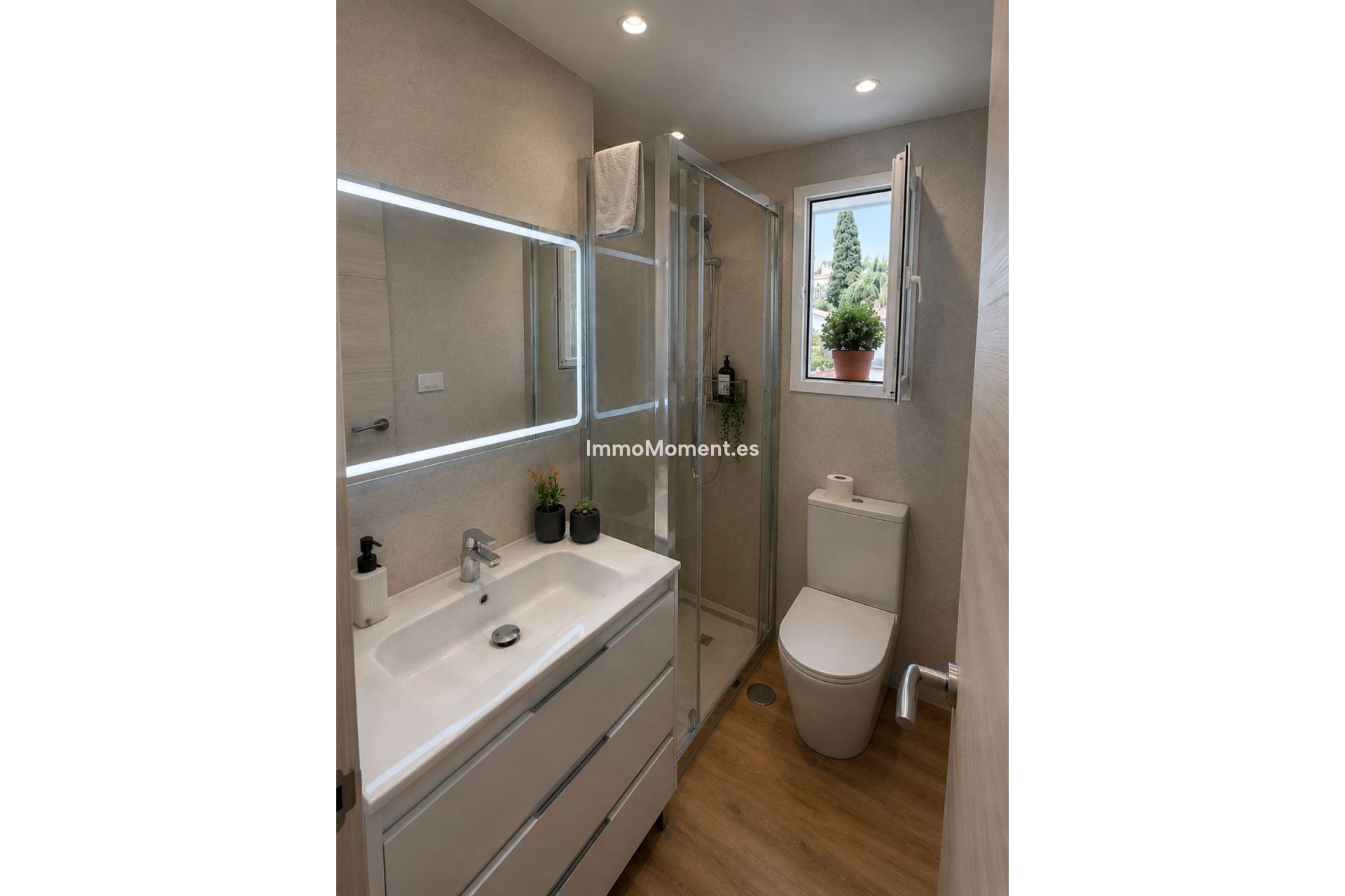 Wiederverkauf - Wohnung - Marbella - Nueva Andalucía