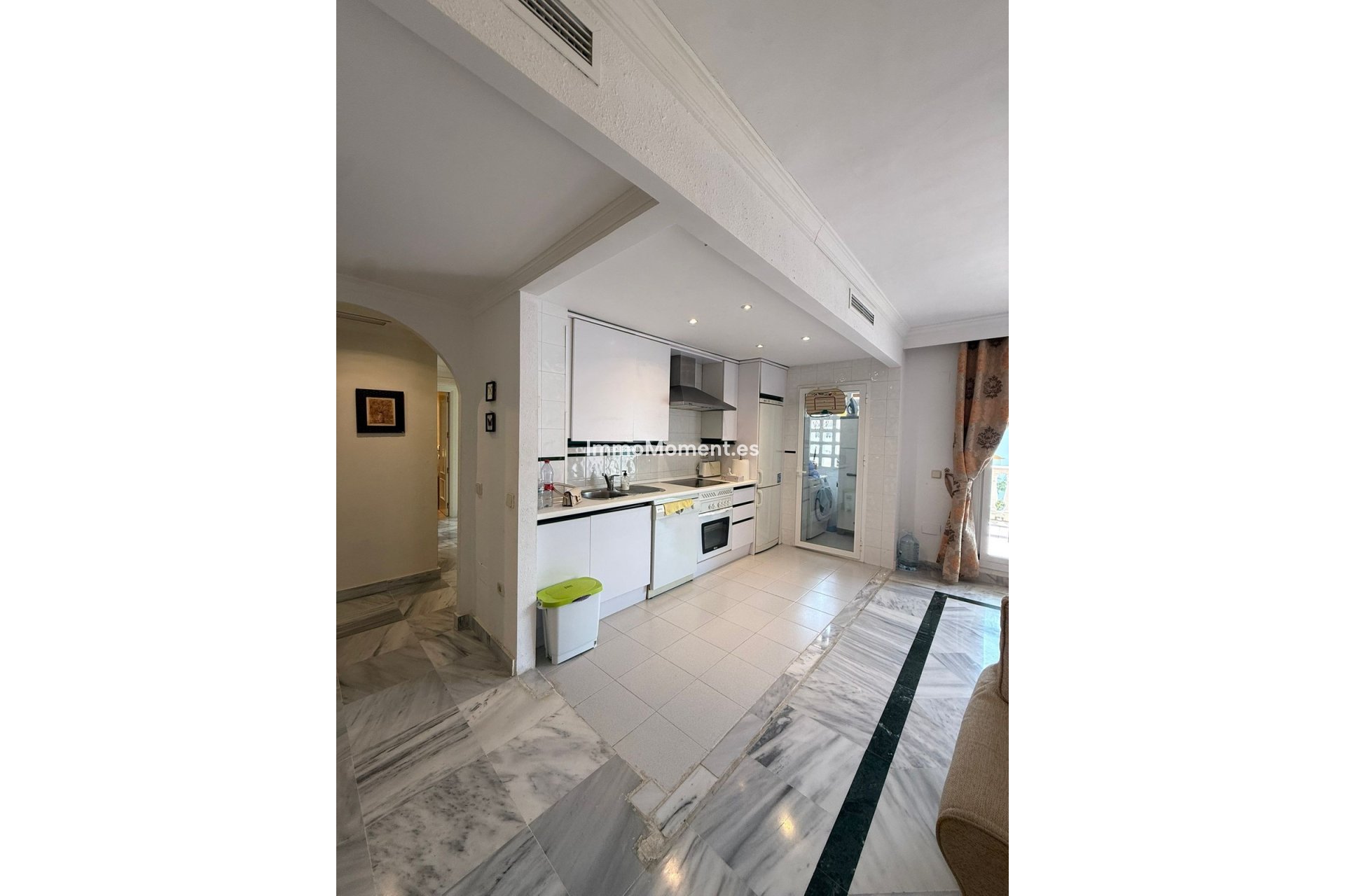 Wiederverkauf - Wohnung - Marbella - Nueva Andalucía