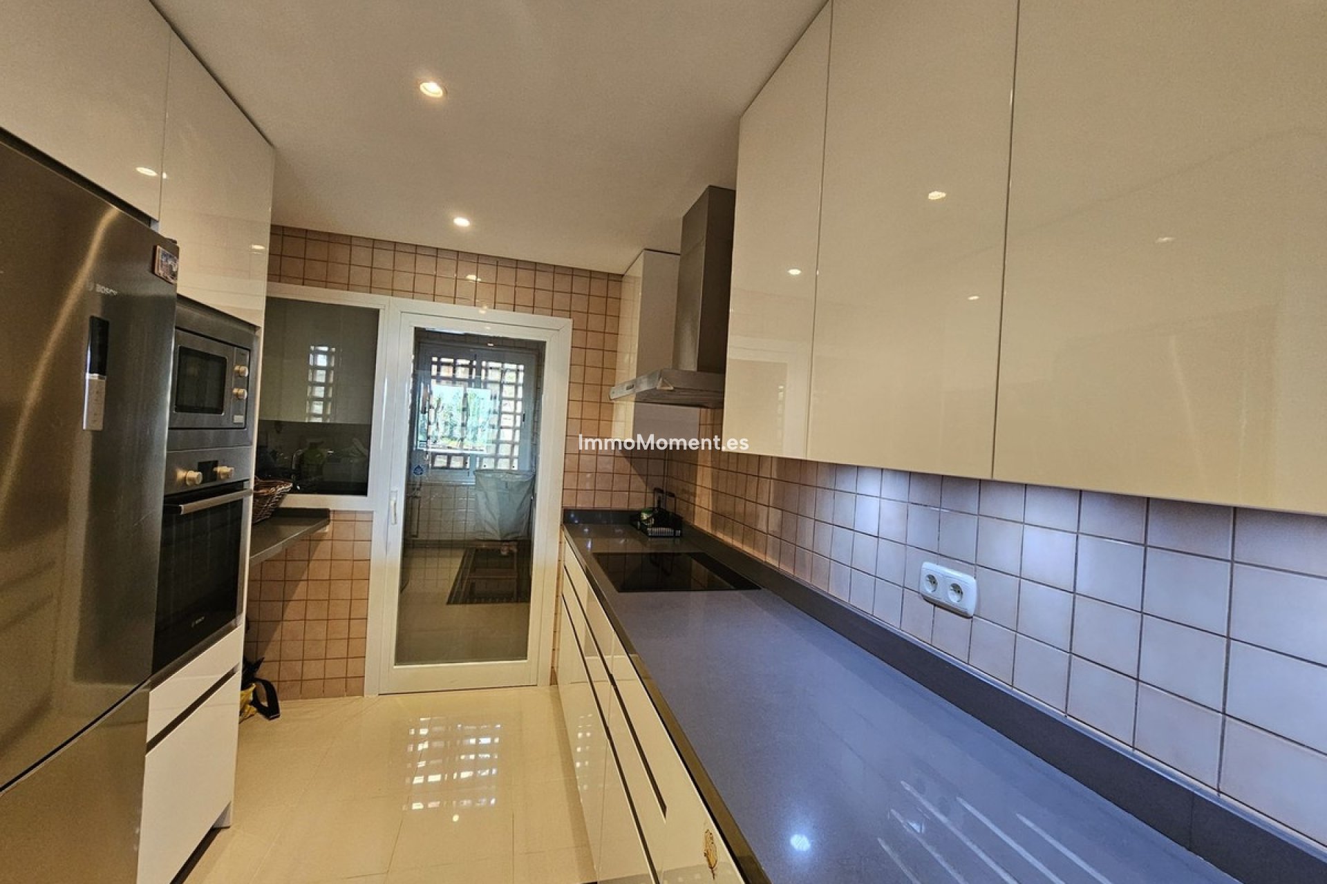 Wiederverkauf - Wohnung - Marbella - Nueva Andalucía