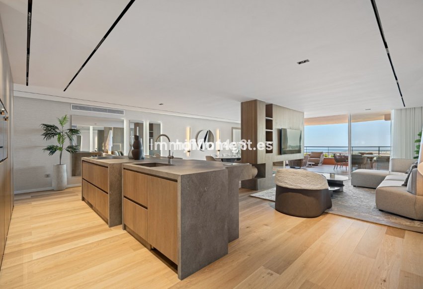 Wiederverkauf - Wohnung - Marbella - Nueva Andalucía