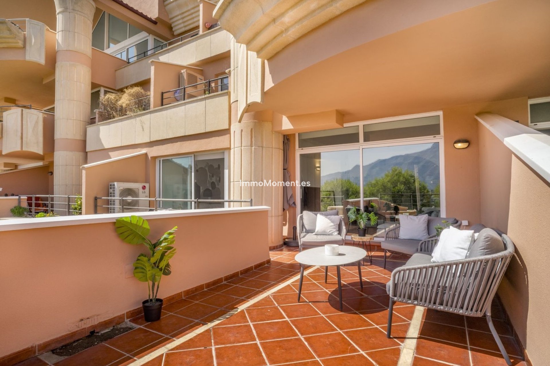 Wiederverkauf - Wohnung - Marbella - Nueva Andalucía