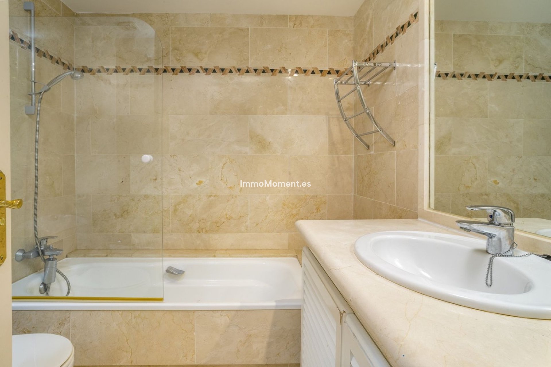 Wiederverkauf - Wohnung - Marbella - Nueva Andalucía