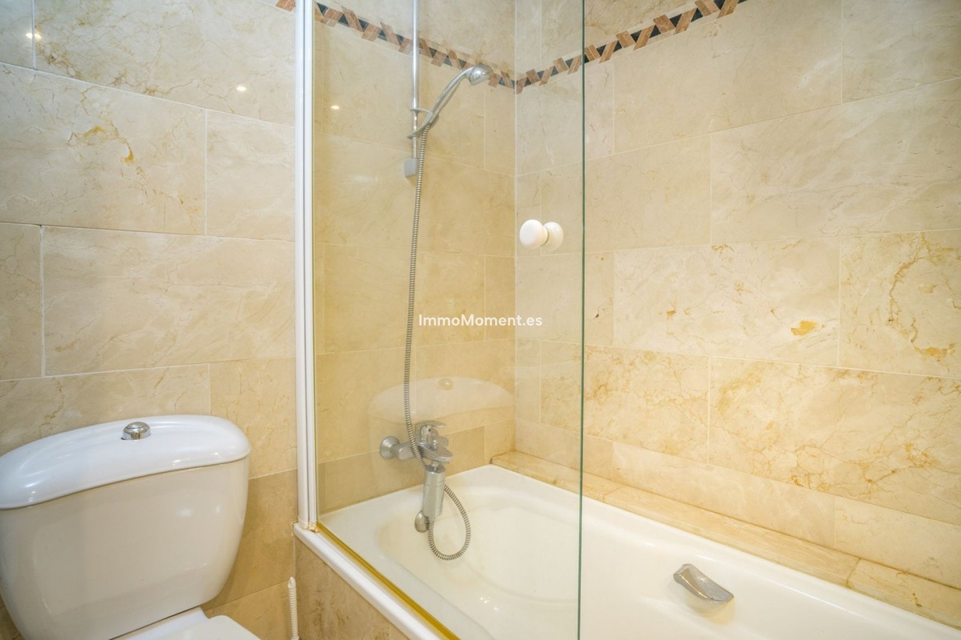 Wiederverkauf - Wohnung - Marbella - Nueva Andalucía