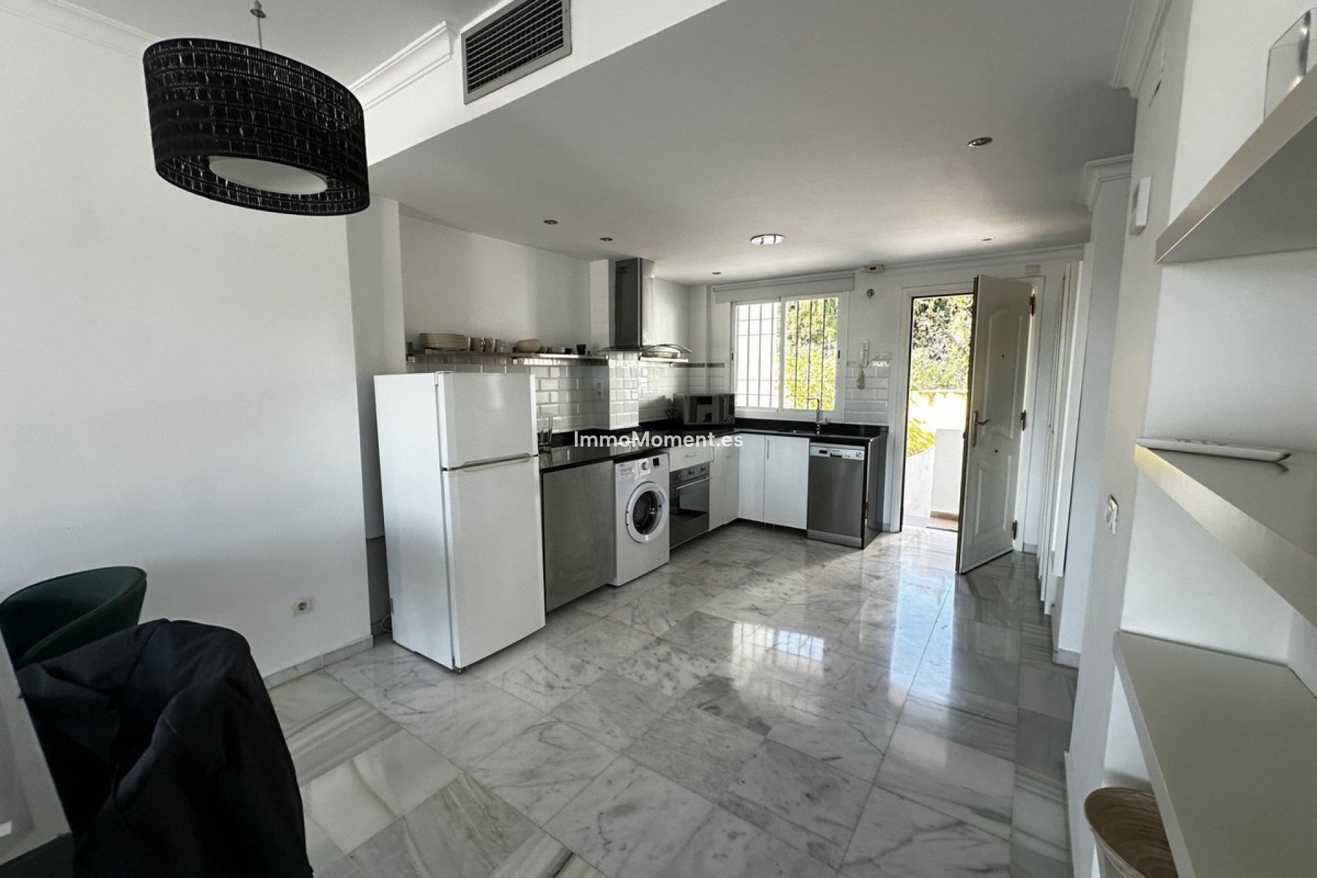 Wiederverkauf - Wohnung - Marbella - Nueva Andalucía