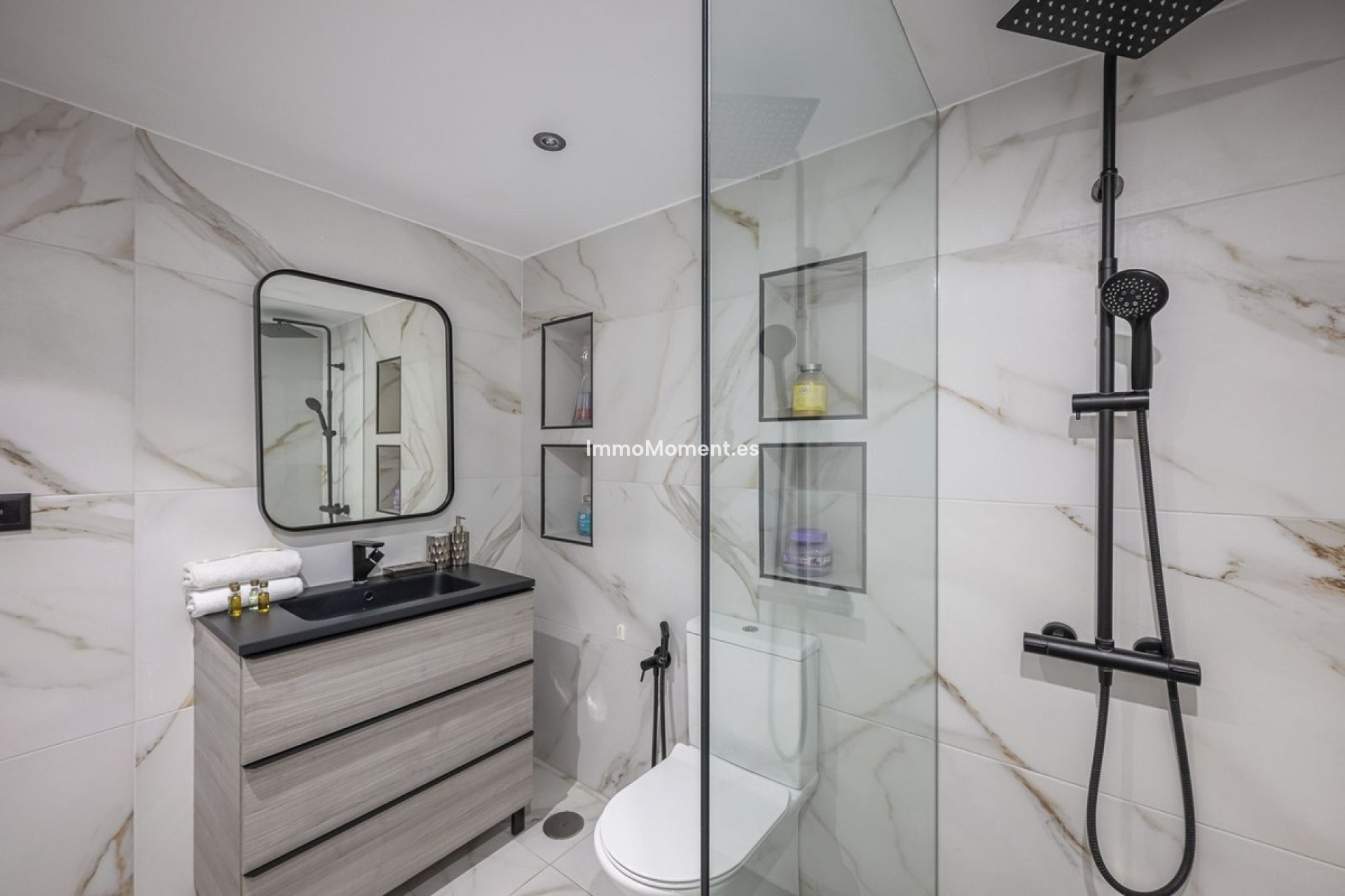 Wiederverkauf - Wohnung - Marbella - Puerto Banús