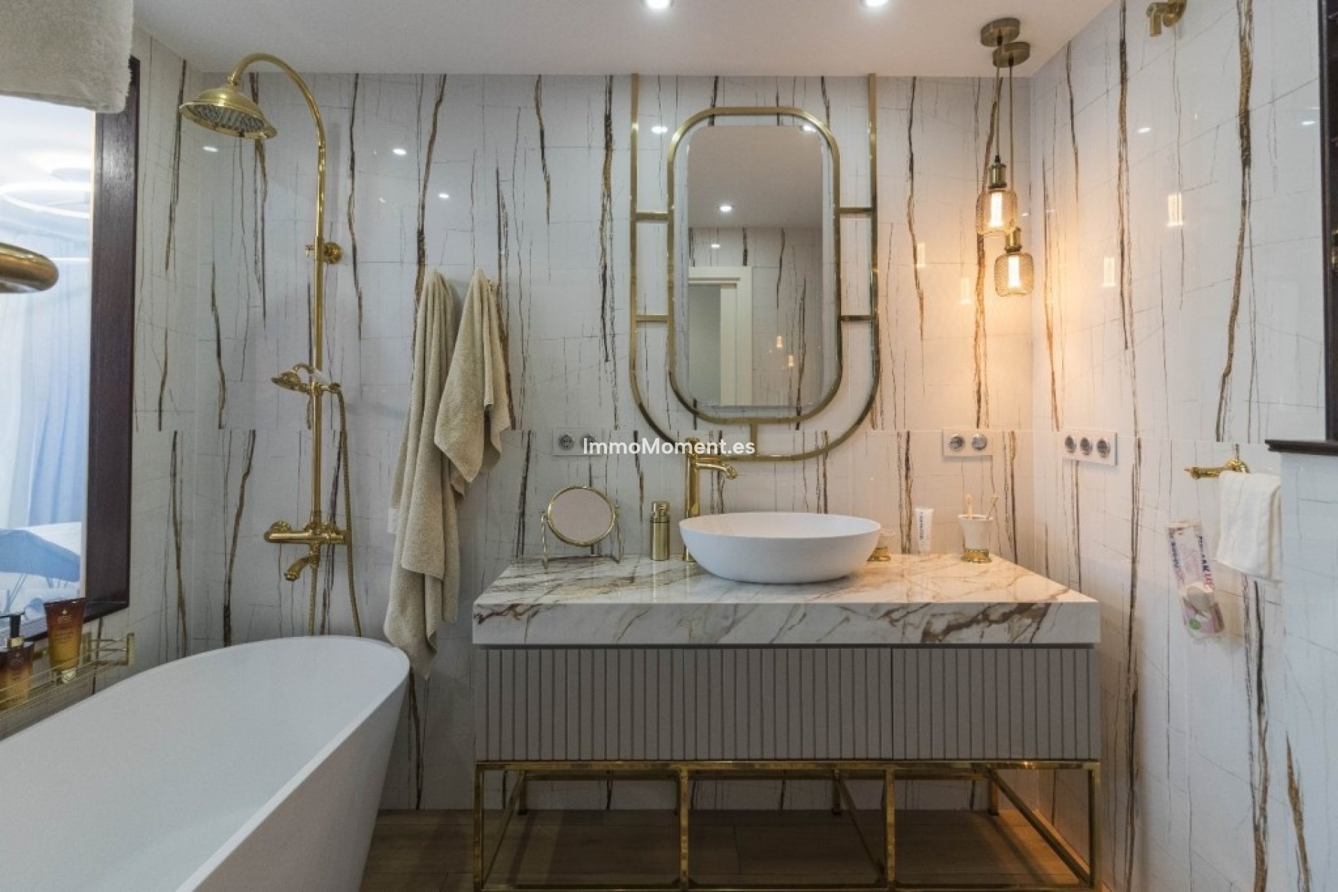 Wiederverkauf - Wohnung - Marbella - Puerto Banús