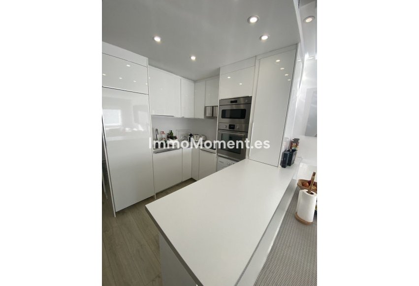 Wiederverkauf - Wohnung - Marbella - Puerto Banús