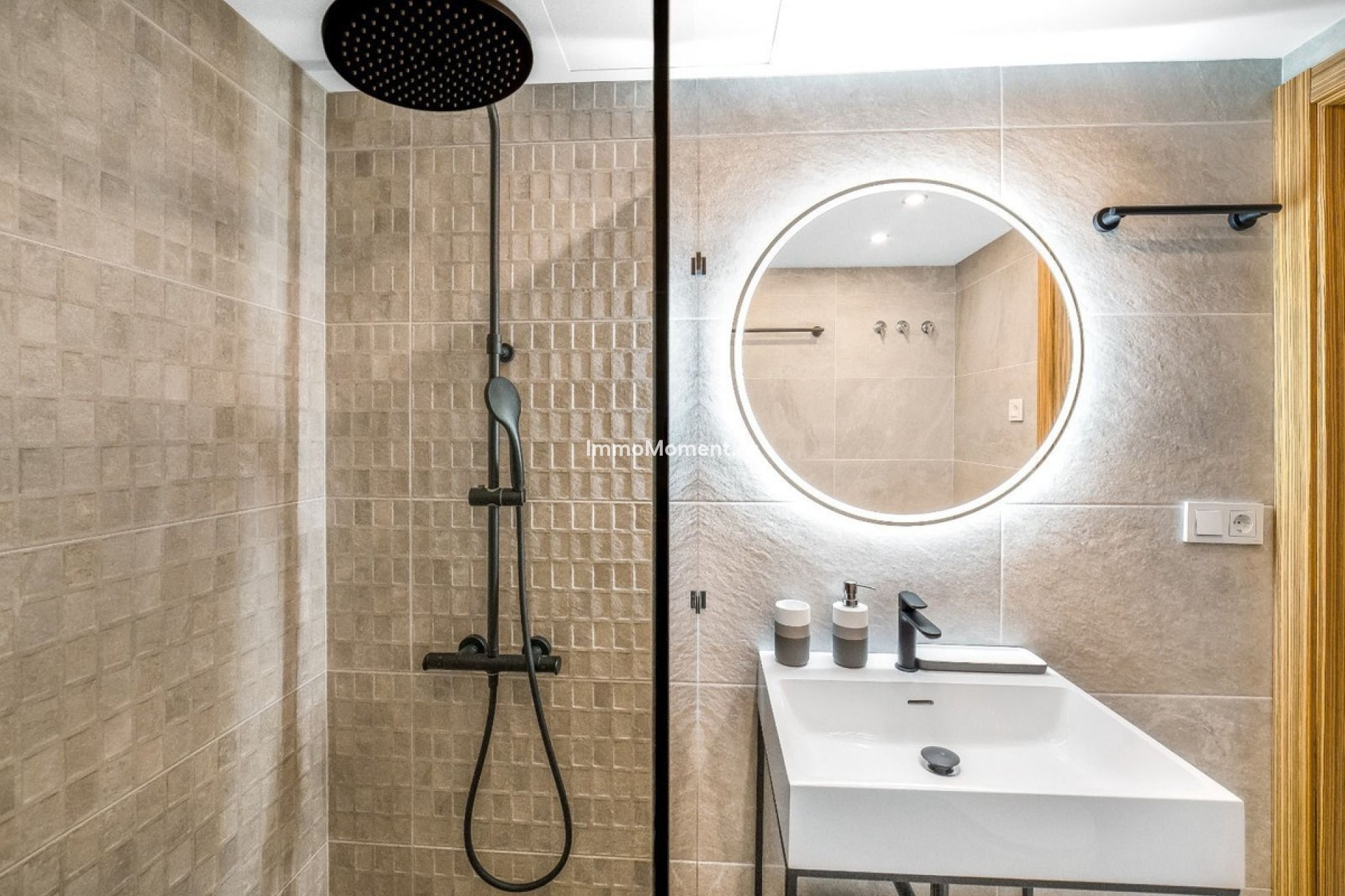 Wiederverkauf - Wohnung - Marbella - Puerto Banús