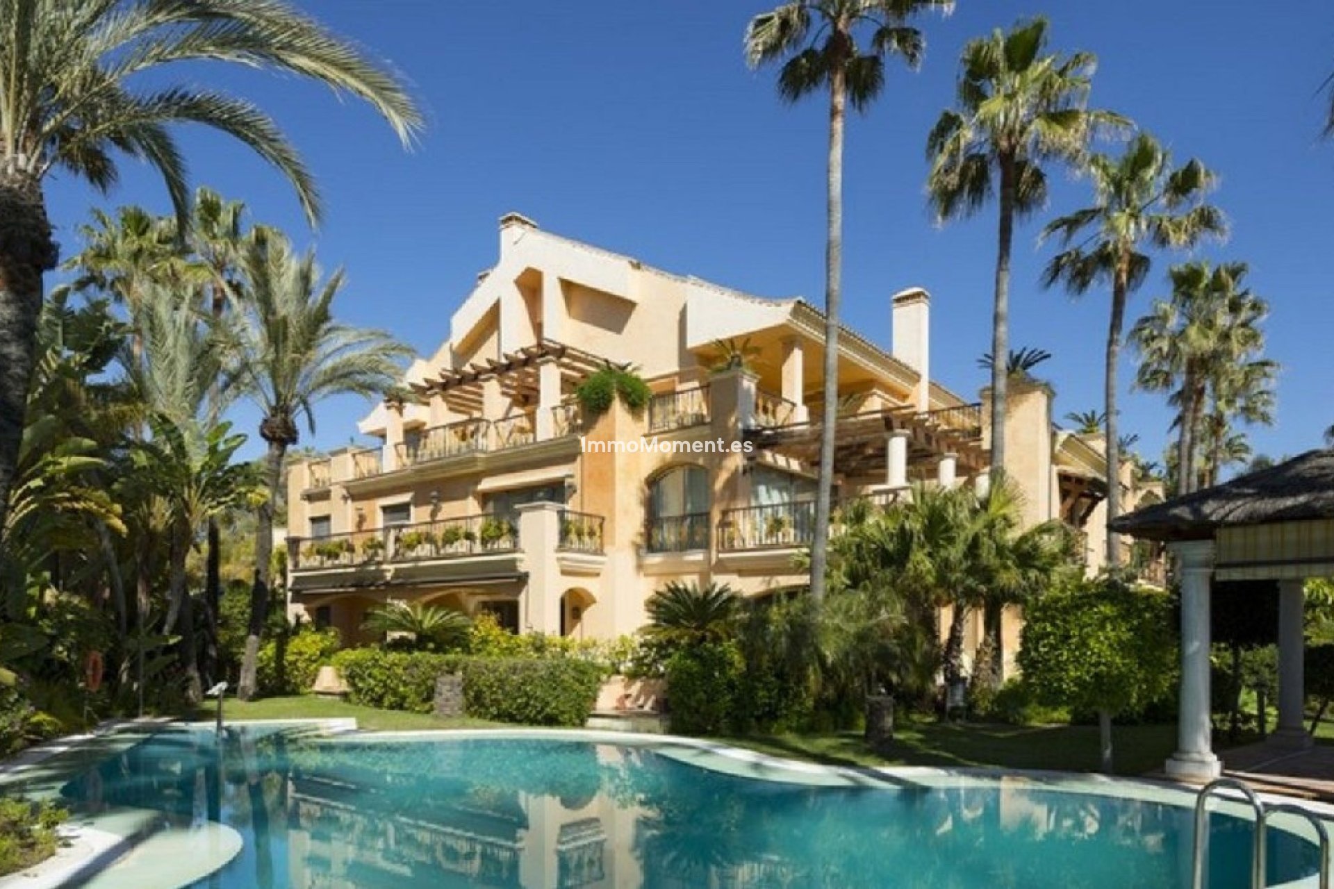 Wiederverkauf - Wohnung - Marbella - Puerto Banús