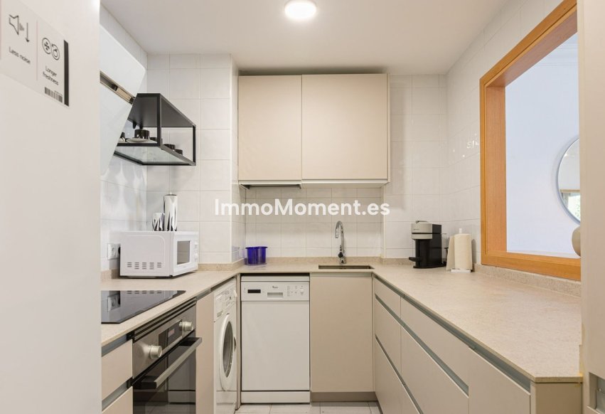 Wiederverkauf - Wohnung - Marbella - Puerto Banús