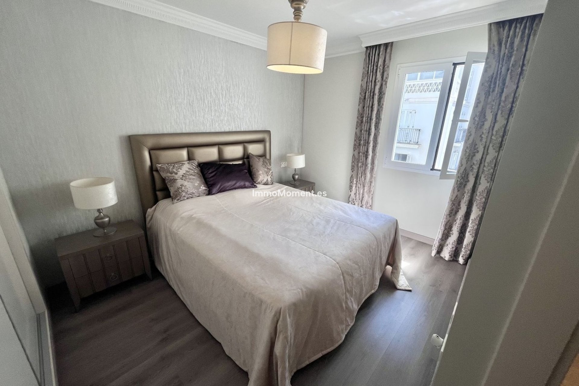 Wiederverkauf - Wohnung - Marbella - Puerto Banús