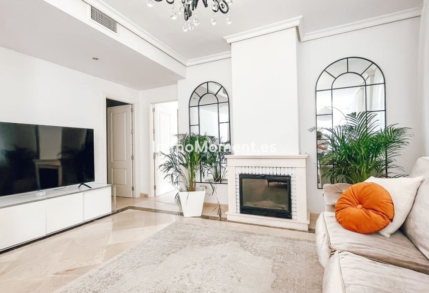 Wiederverkauf - Wohnung - Marbella - Puerto Banús