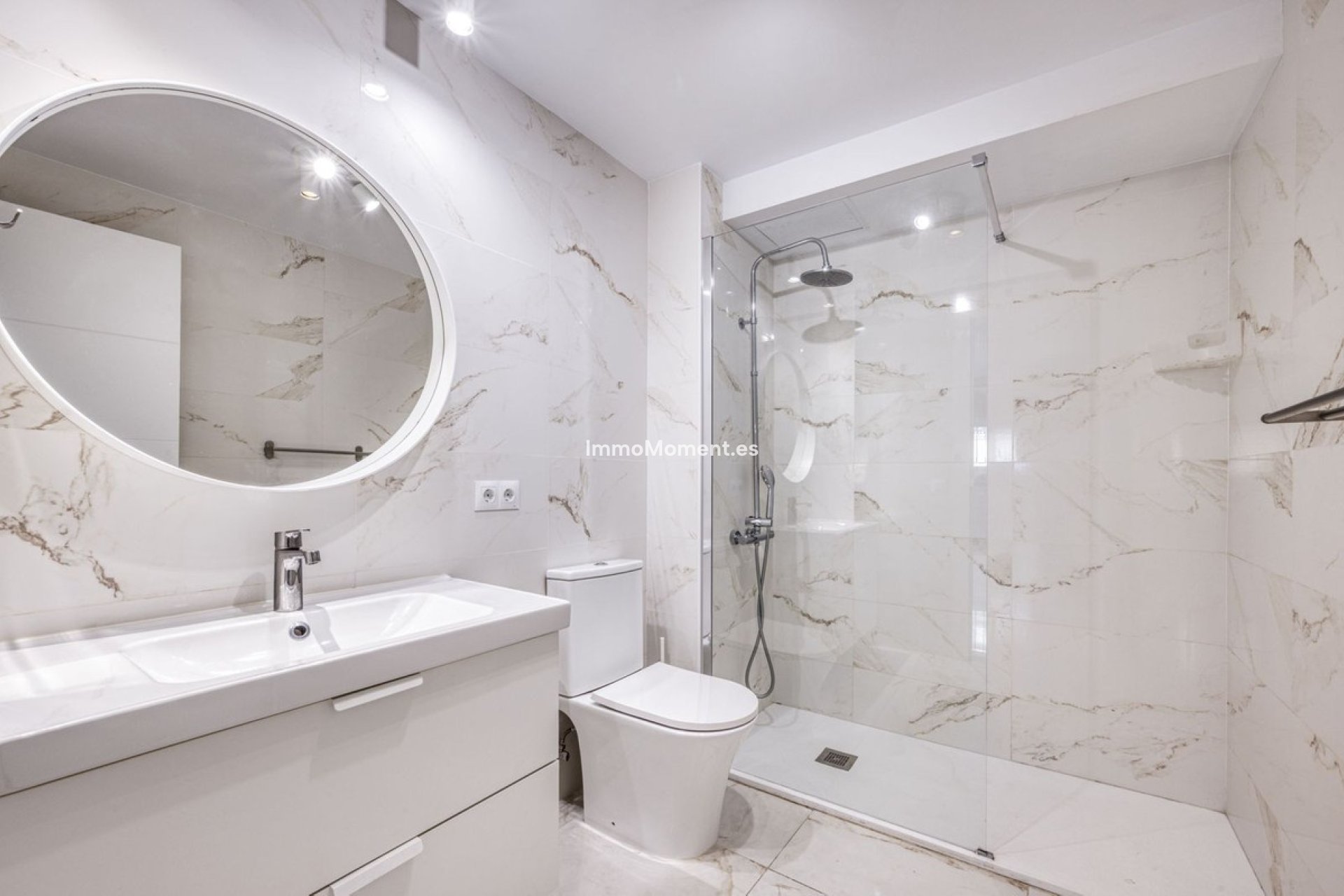Wiederverkauf - Wohnung - Marbella - Puerto Banús
