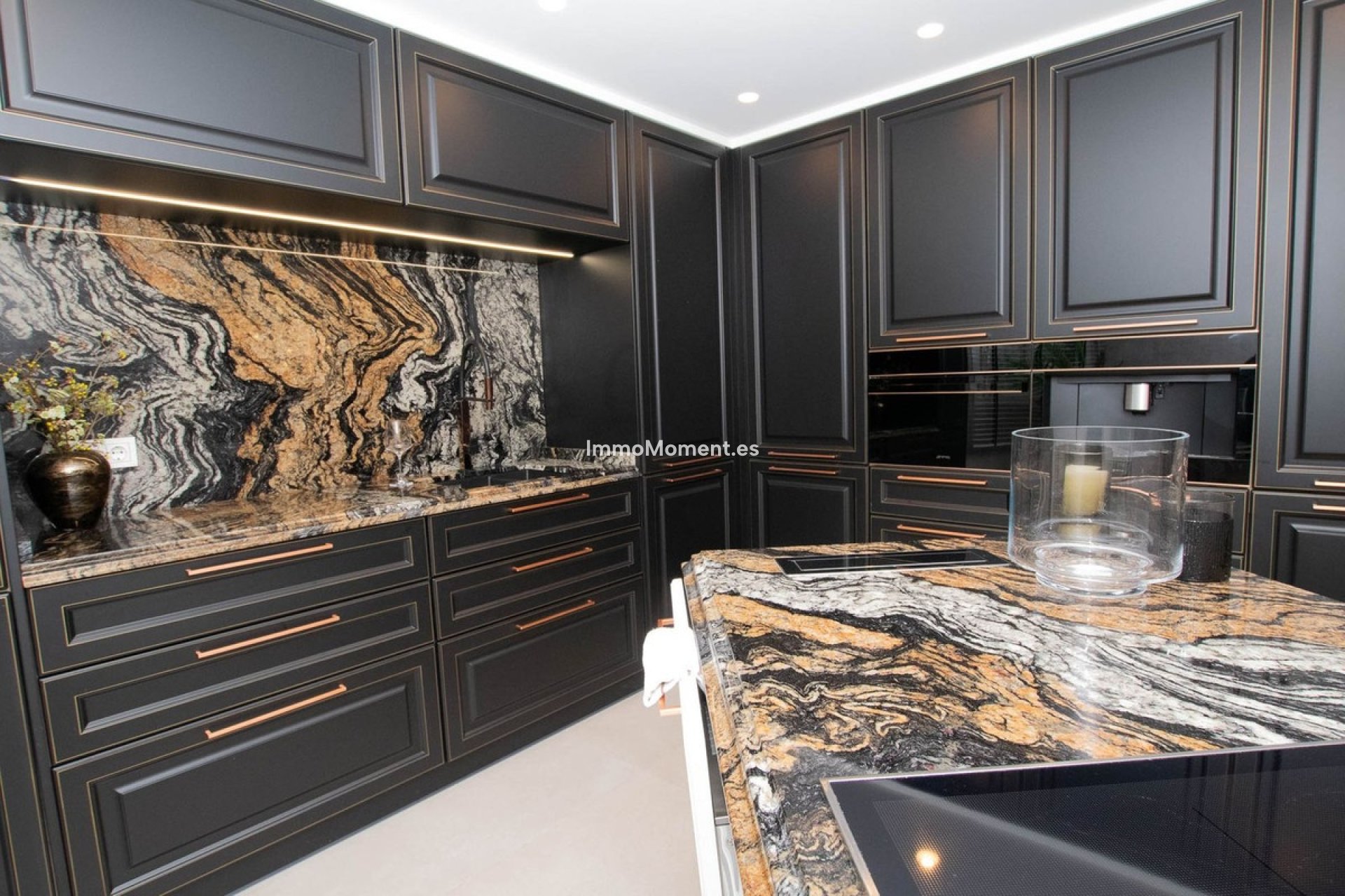 Wiederverkauf - Wohnung - Marbella - Puerto Banús