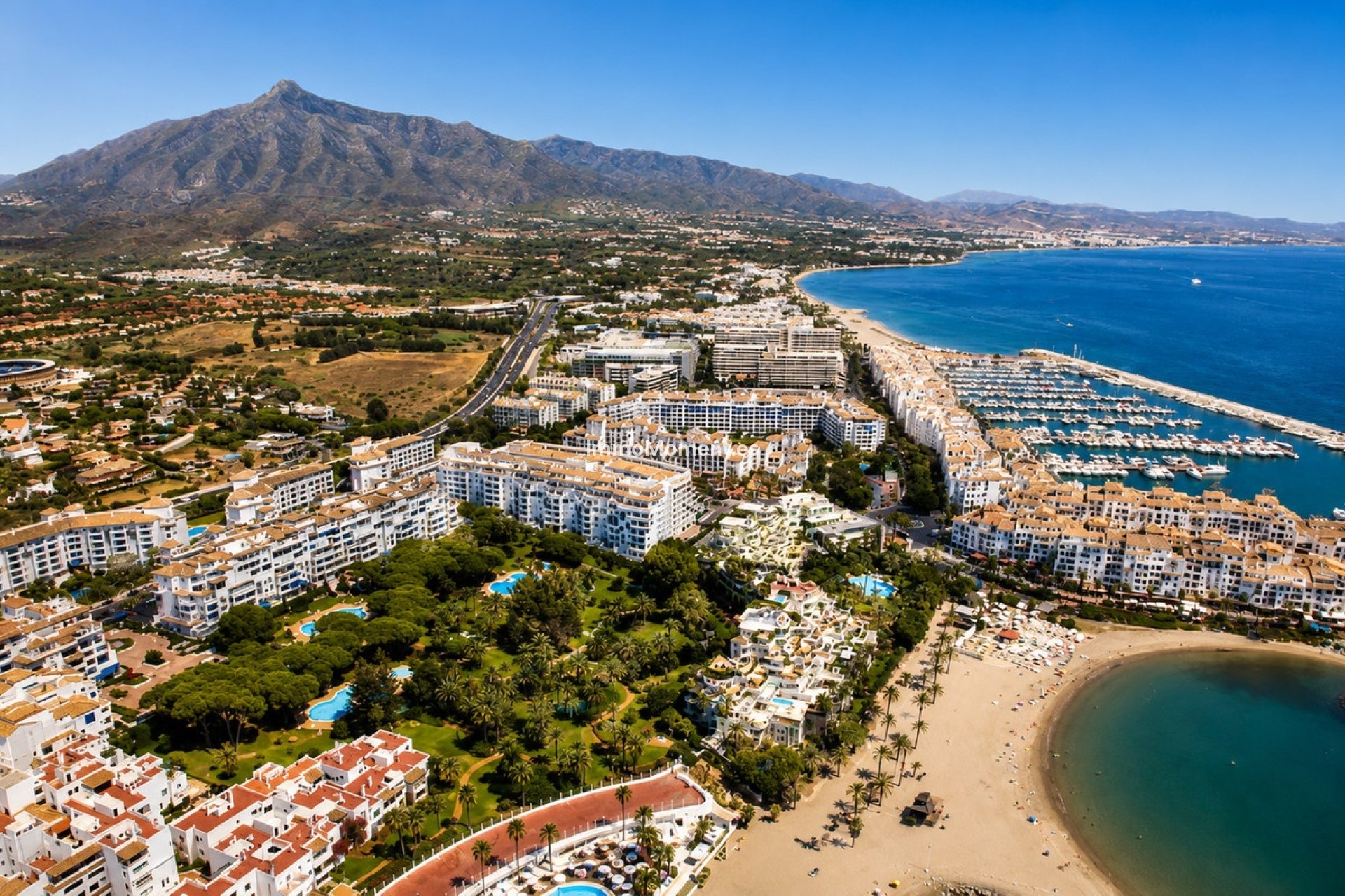 Wiederverkauf - Wohnung - Marbella - Puerto Banús