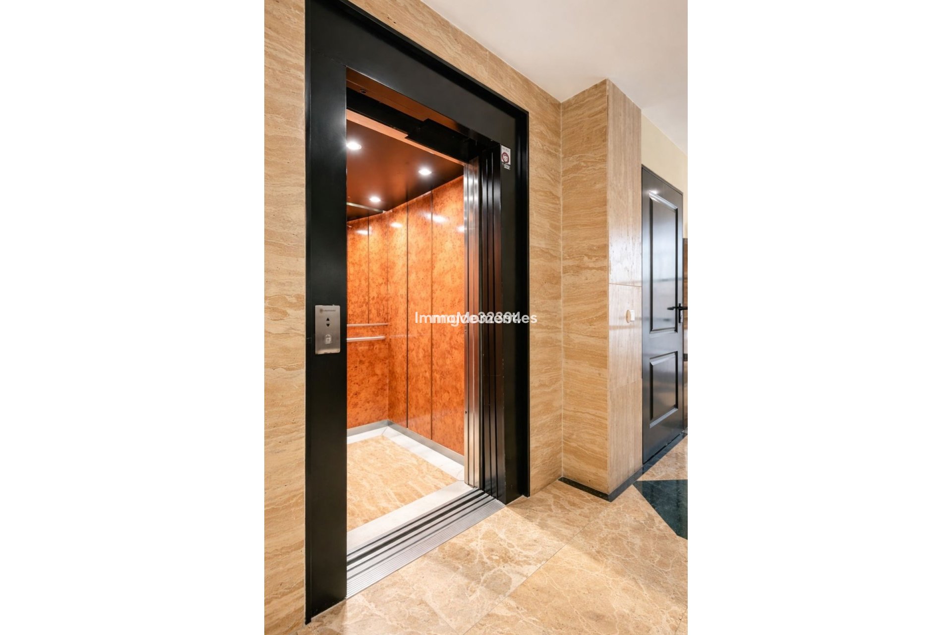 Wiederverkauf - Wohnung - Marbella - Puerto Banús