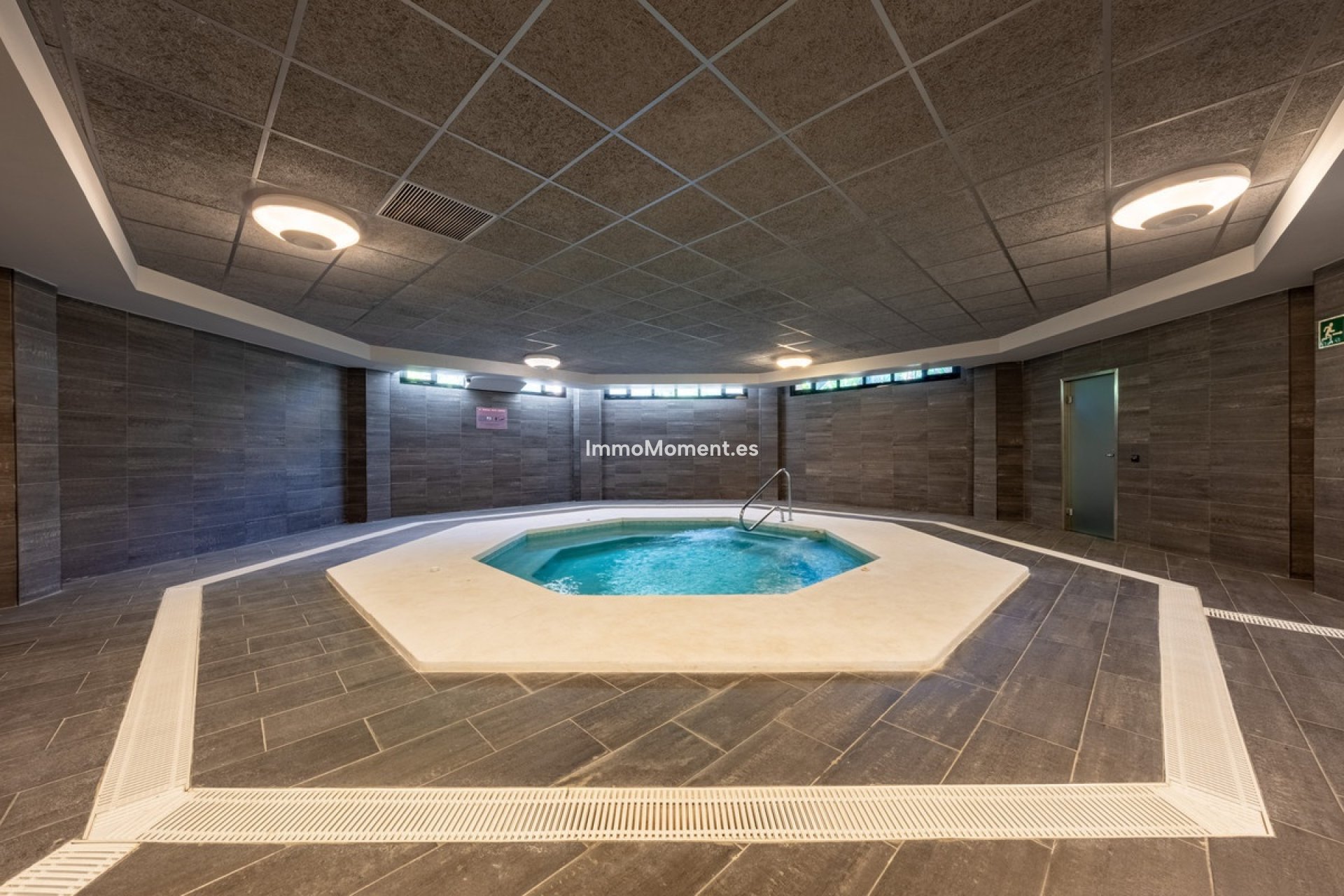 Wiederverkauf - Wohnung - Marbella - Puerto Banús