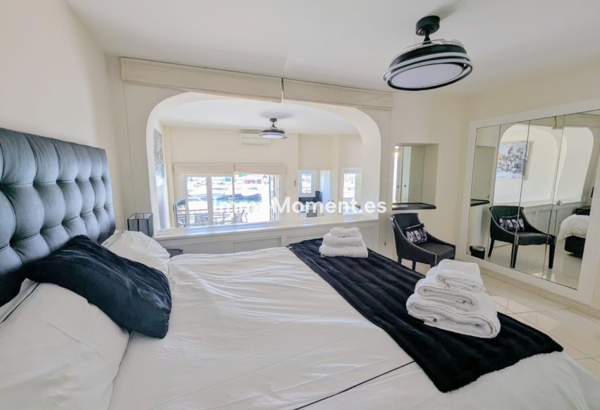 Wiederverkauf - Wohnung - Marbella - Puerto de Cabopino