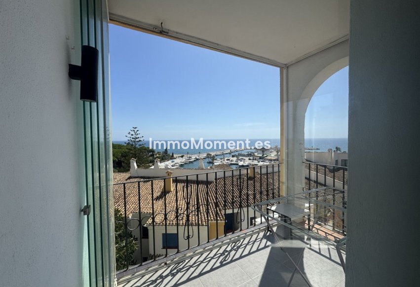 Wiederverkauf - Wohnung - Marbella - Puerto de Cabopino