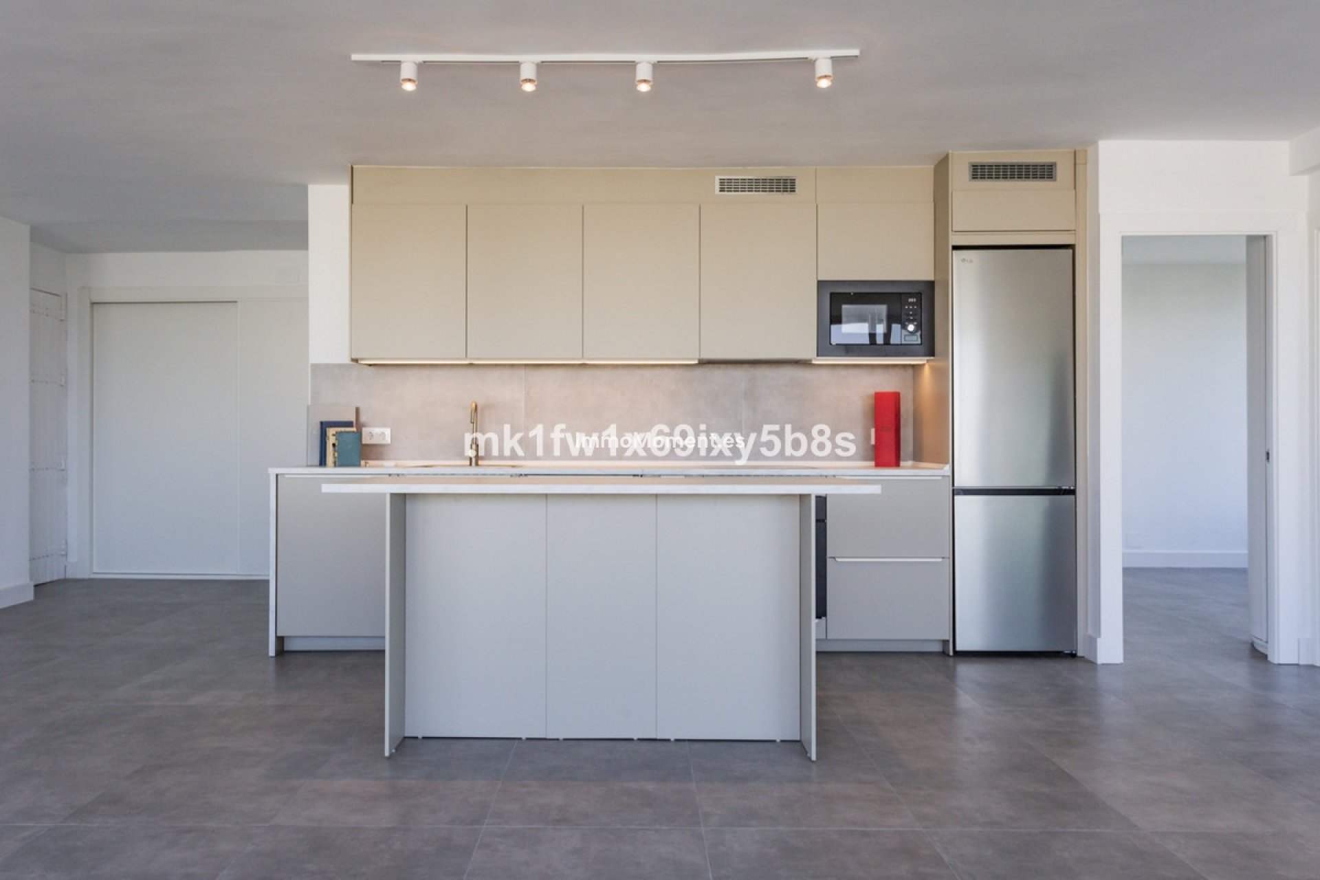 Wiederverkauf - Wohnung - Marbella - Río Real