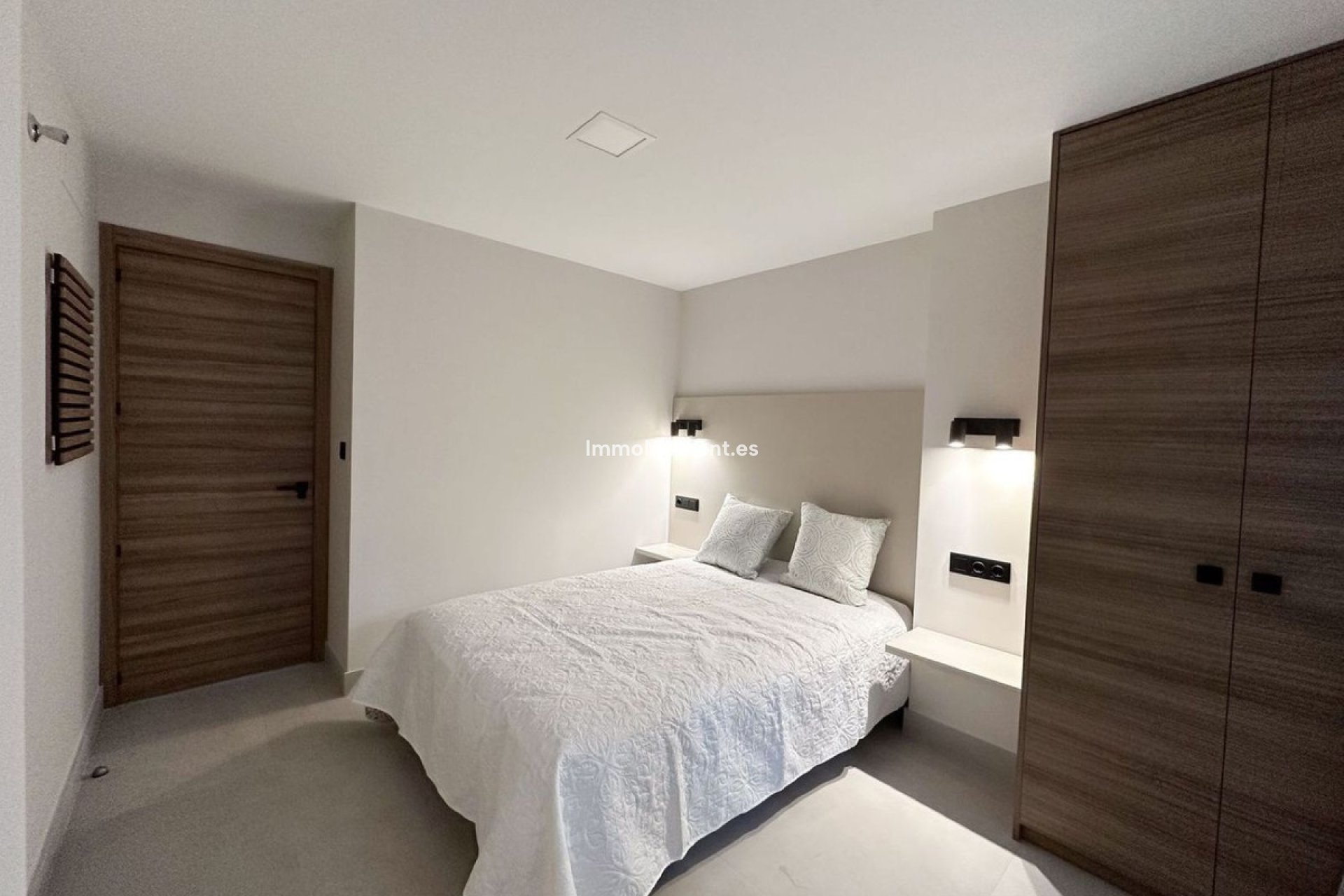 Wiederverkauf - Wohnung - Marbella - San Pedro de Alcántara