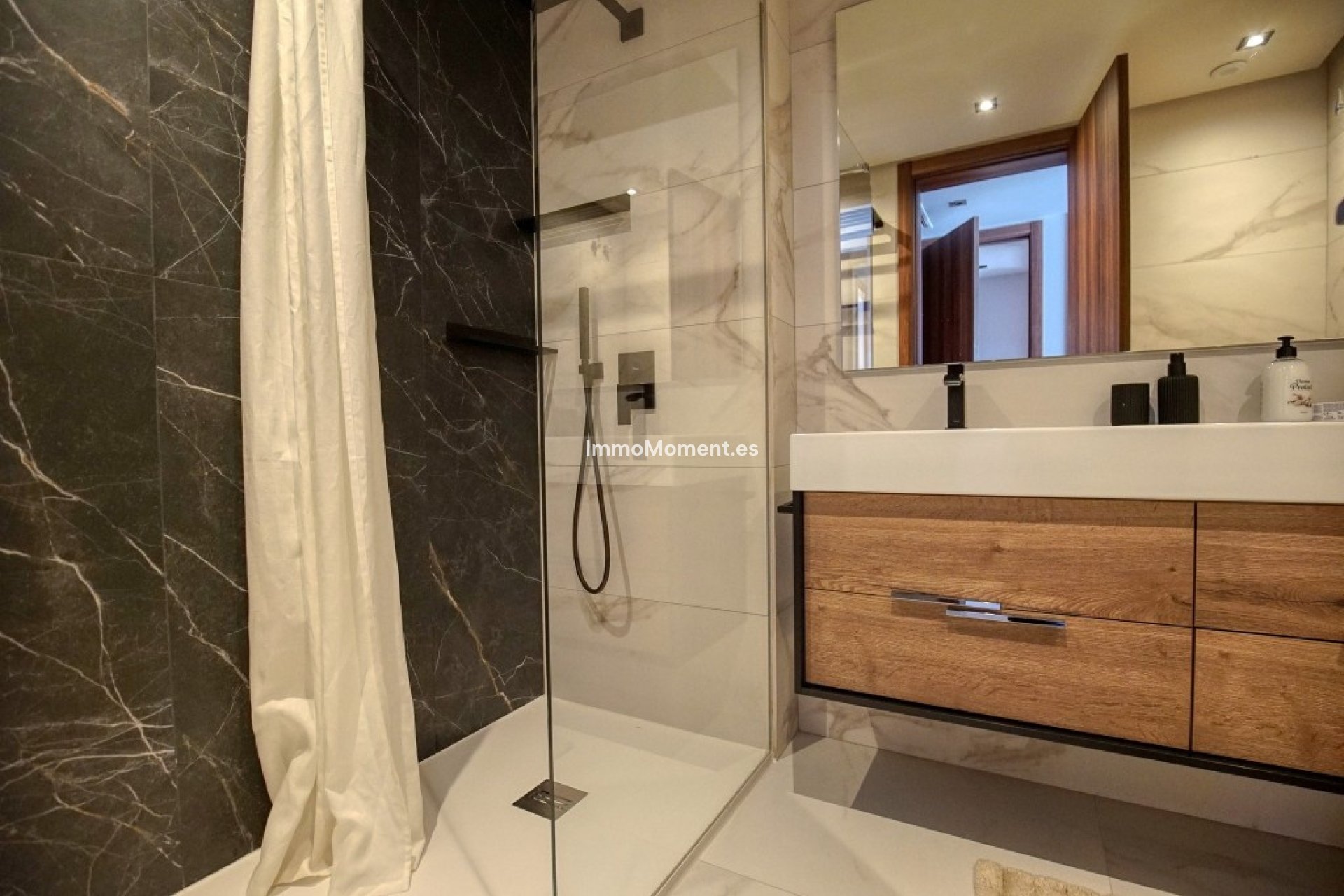 Wiederverkauf - Wohnung - Marbella - San Pedro de Alcántara