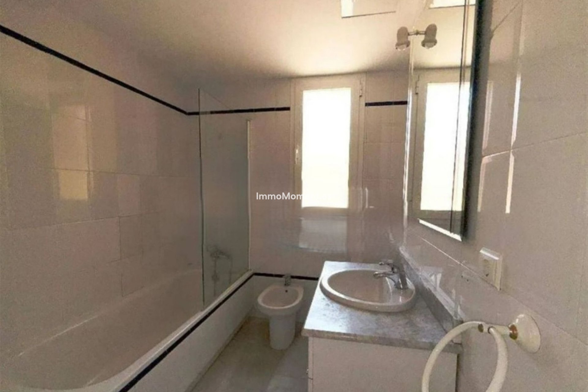 Wiederverkauf - Wohnung - Marbella - San Pedro de Alcántara