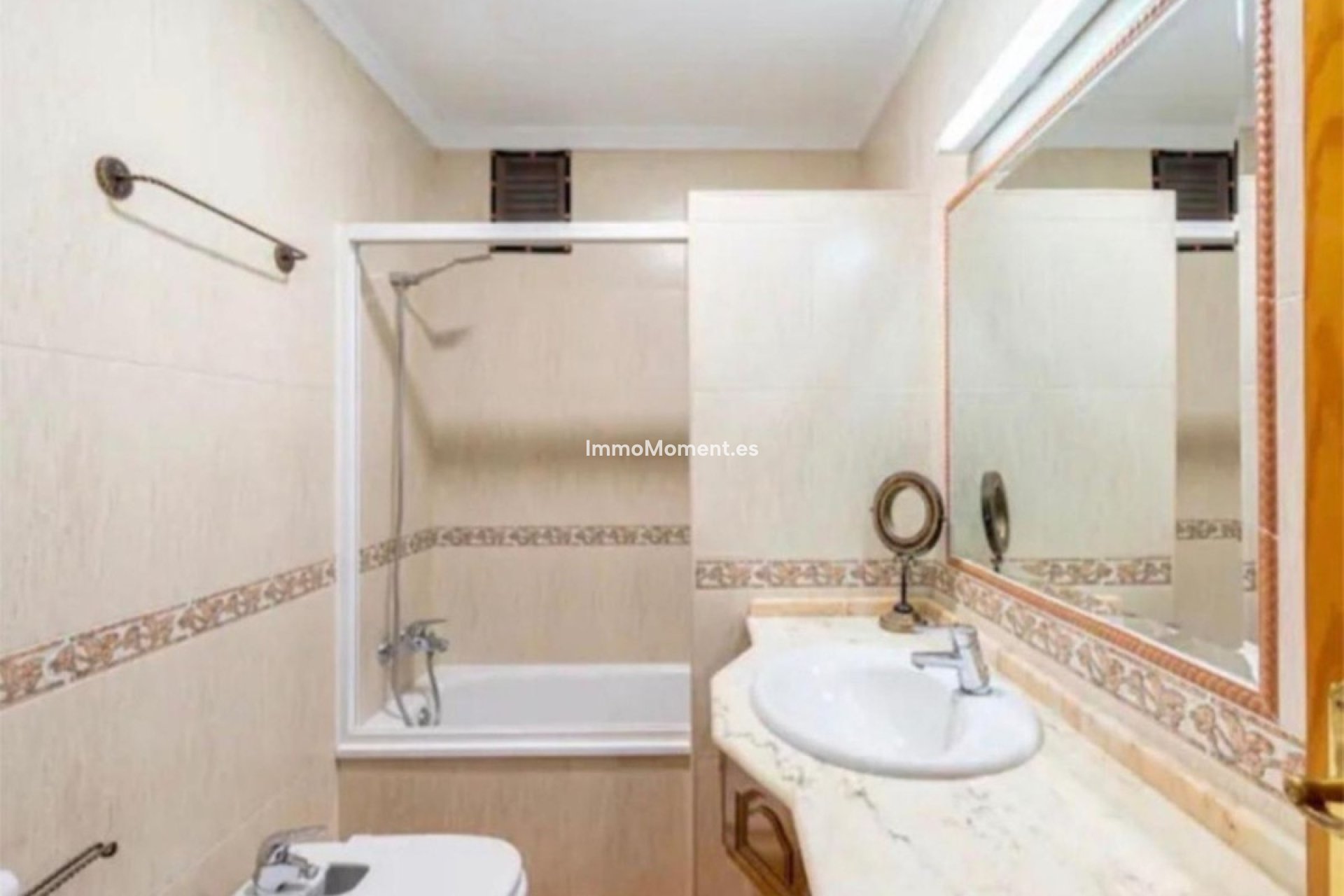 Wiederverkauf - Wohnung - Marbella - San Pedro de Alcántara