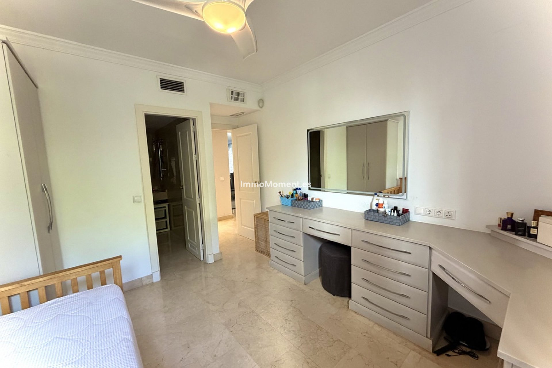 Wiederverkauf - Wohnung - Marbella - San Pedro de Alcántara