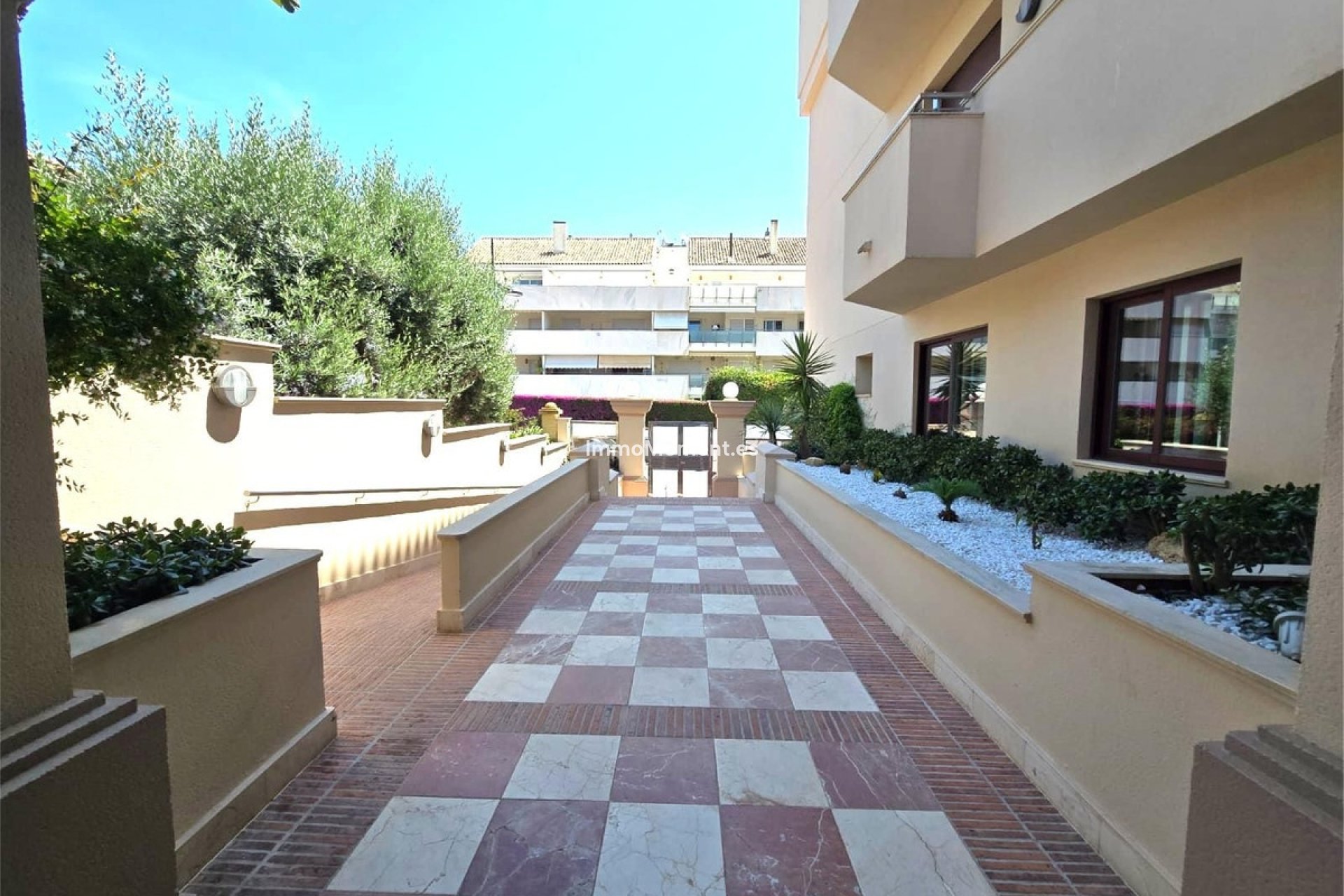 Wiederverkauf - Wohnung - Marbella - San Pedro de Alcántara