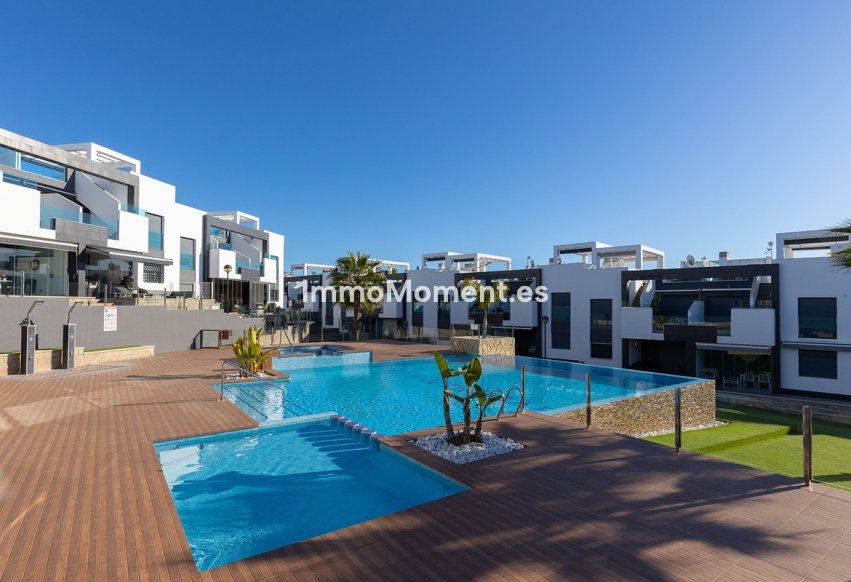 Wiederverkauf - Wohnung - Orihuela Costa - Punta Prima