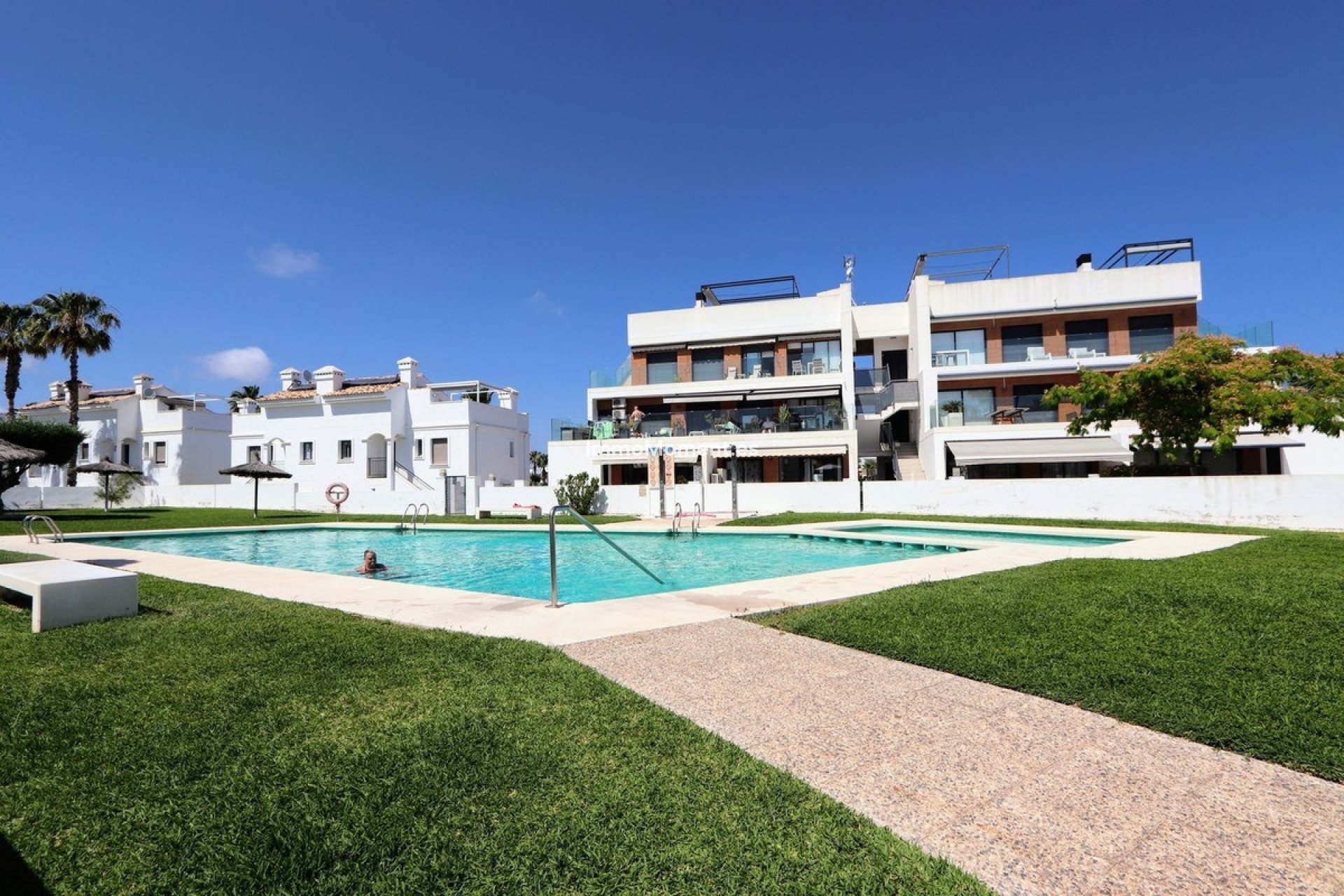 Wiederverkauf - Wohnung - Orihuela Costa - Villamartín