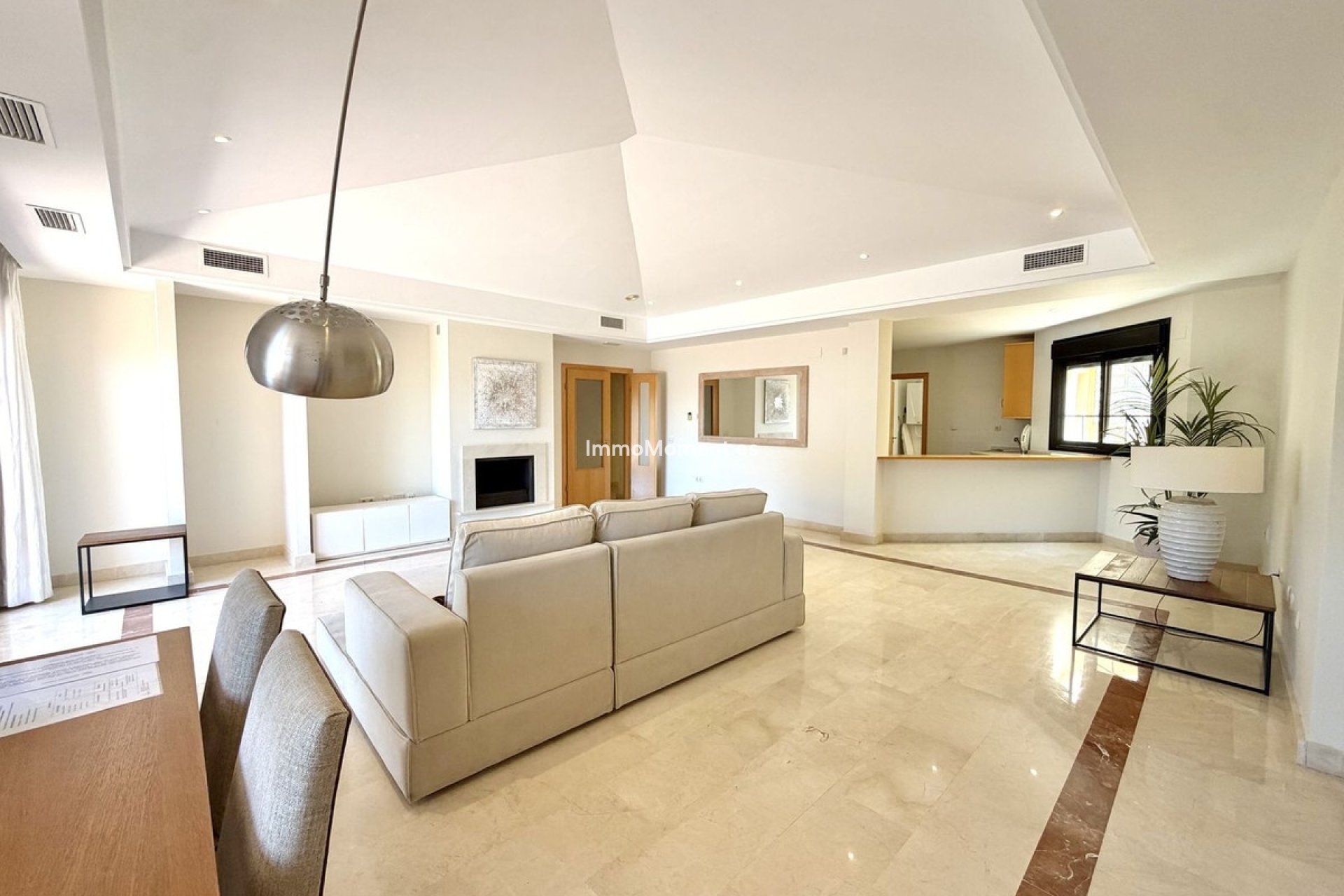 Wiederverkauf - Wohnung - Puerto Banús