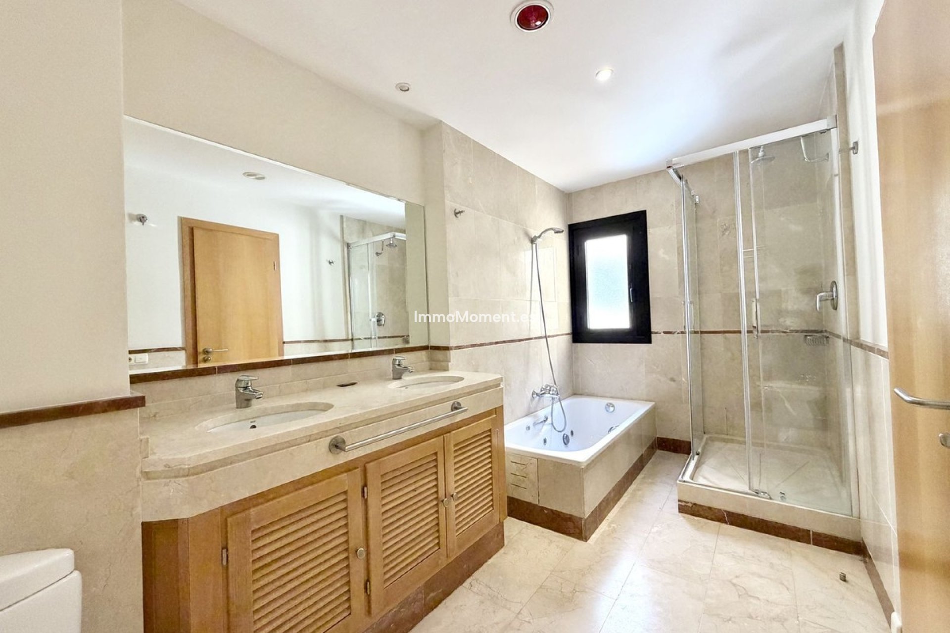 Wiederverkauf - Wohnung - Puerto Banús