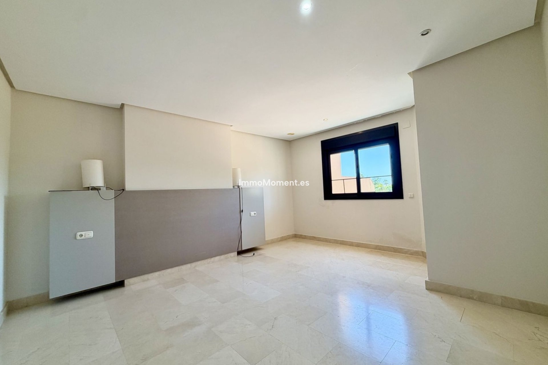 Wiederverkauf - Wohnung - Puerto Banús