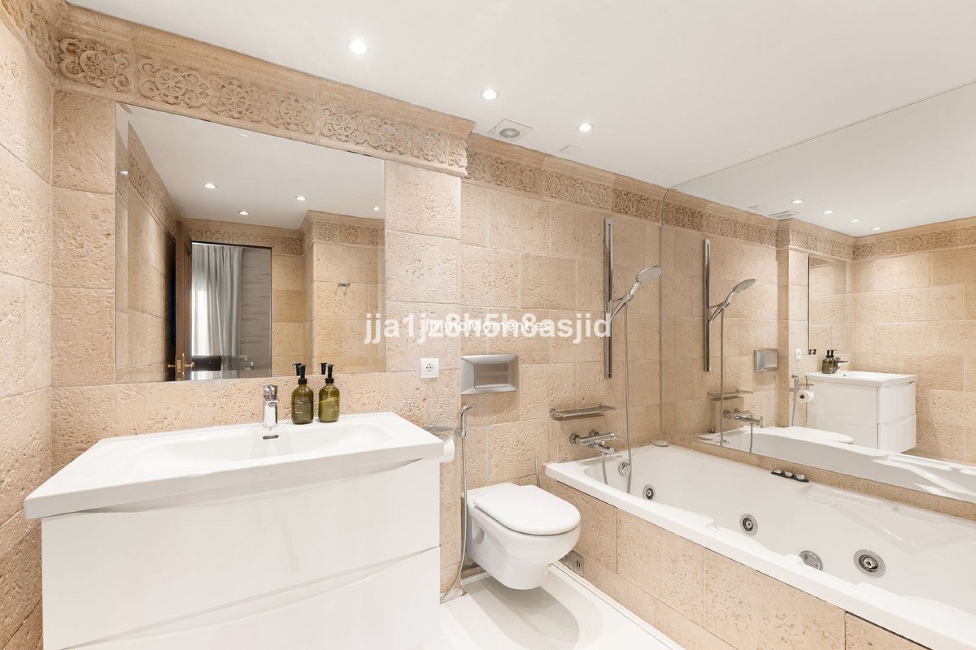 Wiederverkauf - Wohnung - Puerto Banús