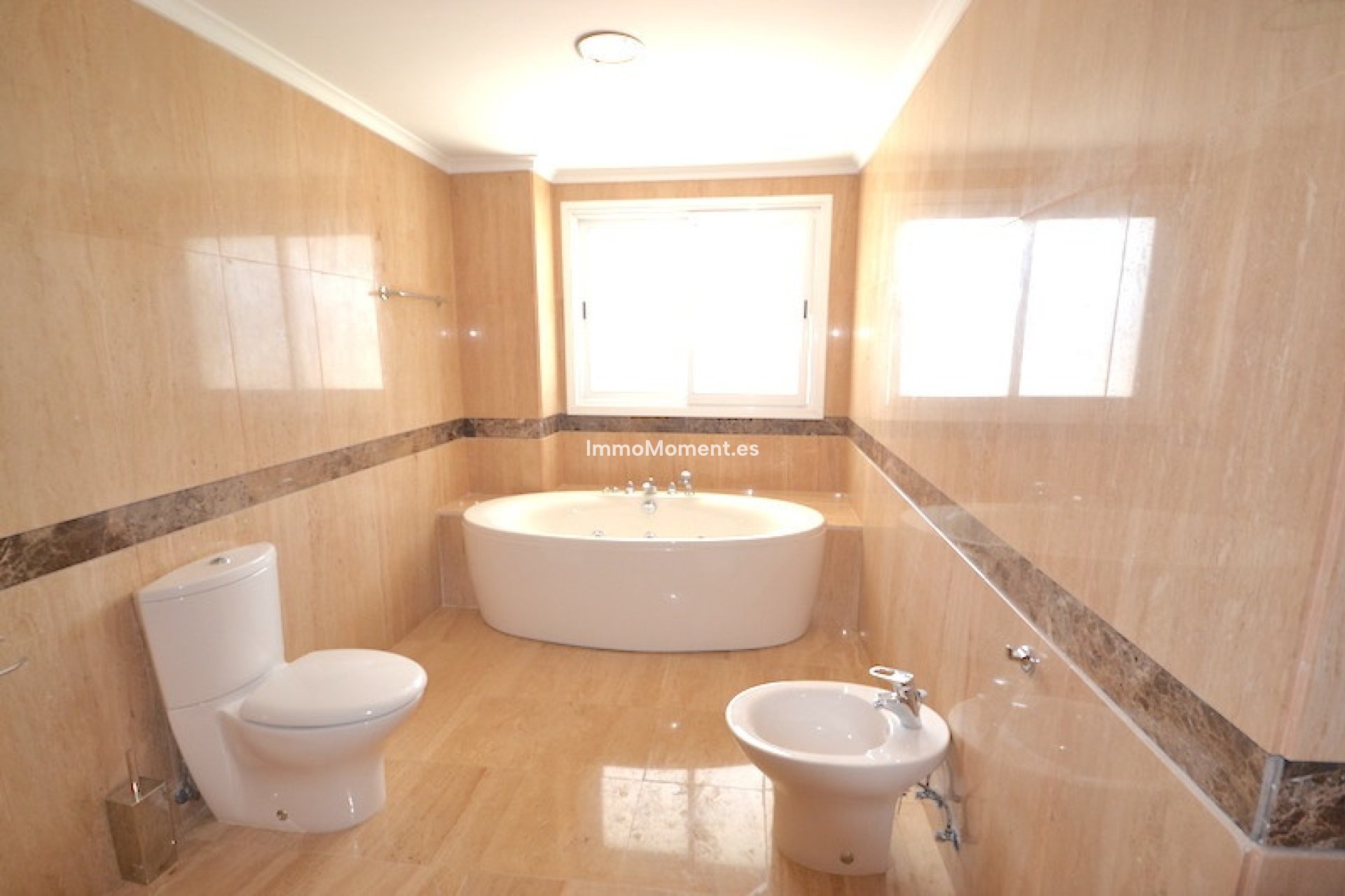 Wiederverkauf - Wohnung - Puerto Banús