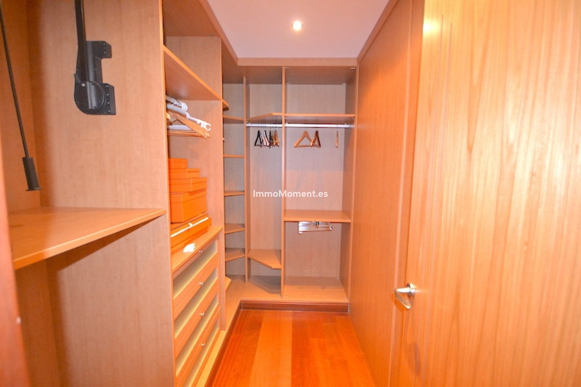 Wiederverkauf - Wohnung - Puerto Banús