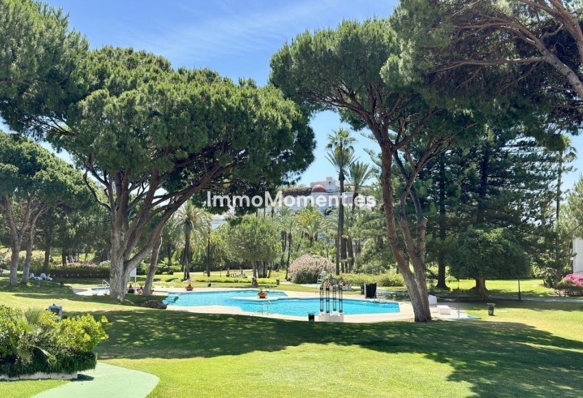 Wiederverkauf - Wohnung - Puerto Banús