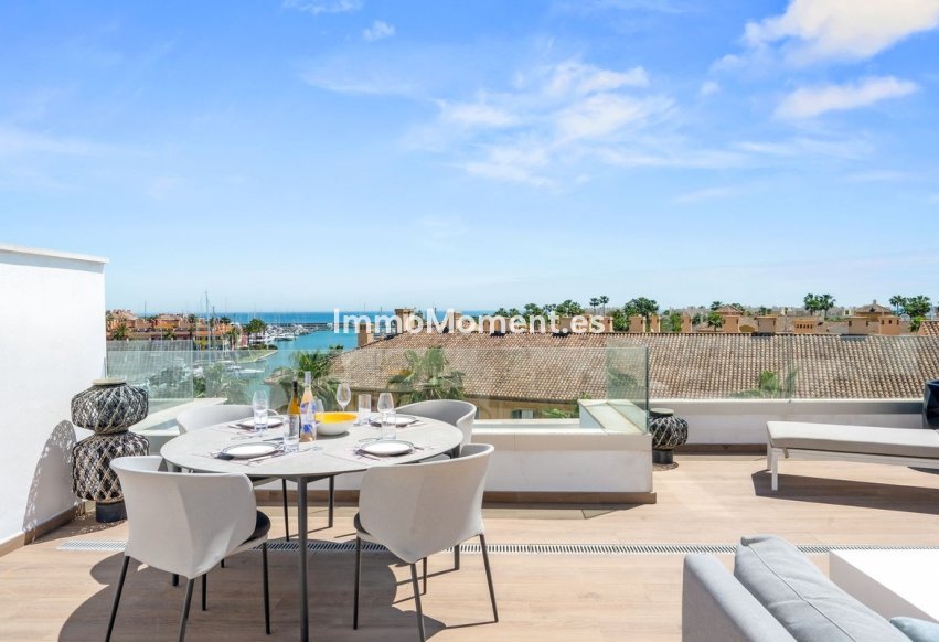 Wiederverkauf - Wohnung - Sotogrande - Sotogrande Puerto