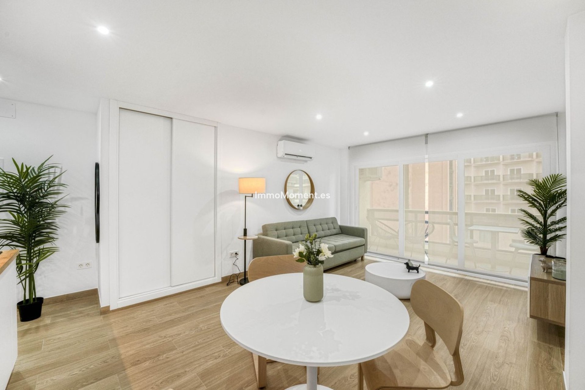 Wiederverkauf - Wohnung - Torremolinos - La Carihuela