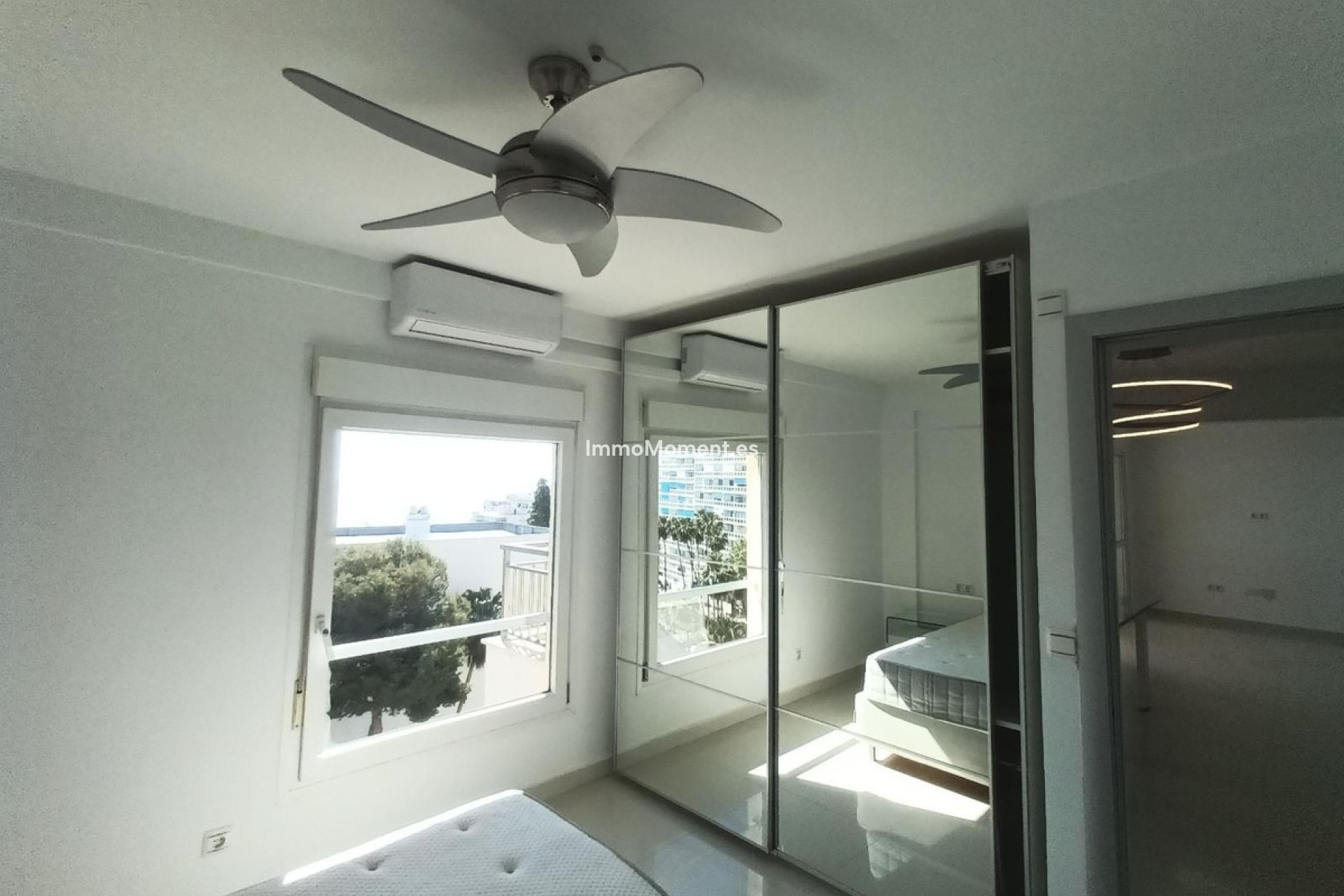 Wiederverkauf - Wohnung - Torremolinos - La Carihuela