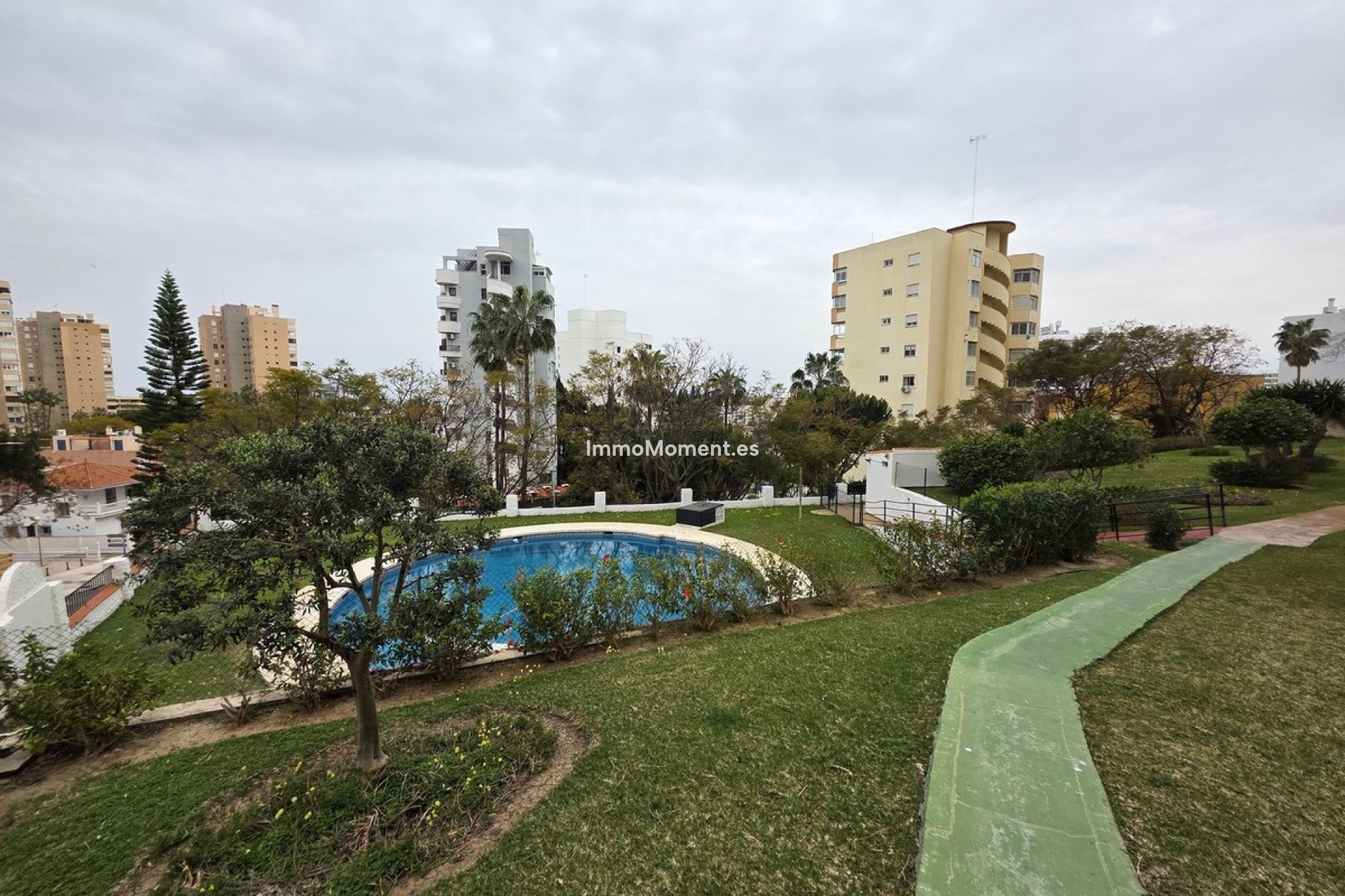 Wiederverkauf - Wohnung - Torremolinos