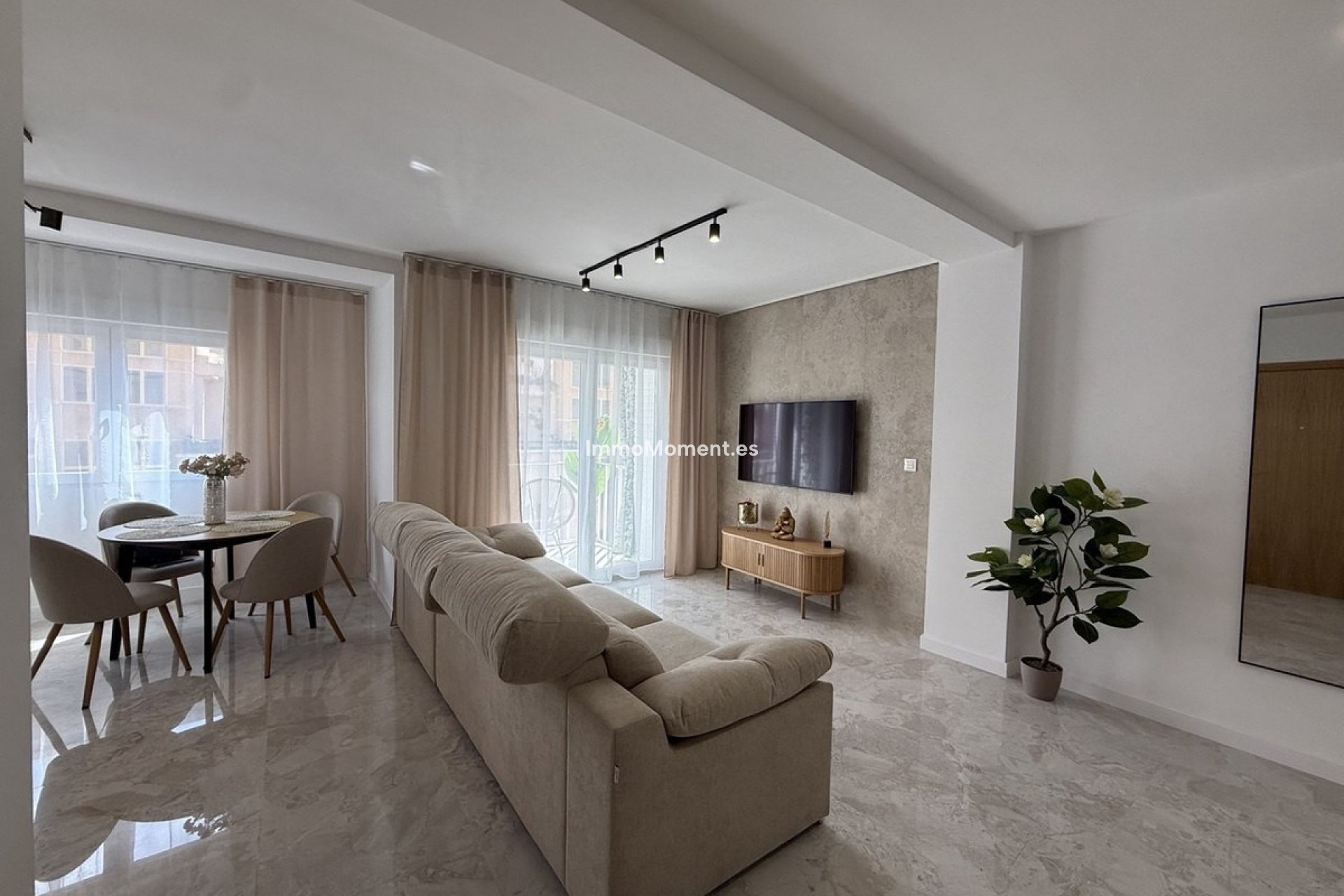 Wiederverkauf - Wohnung - Torrevieja - Playa del Cura