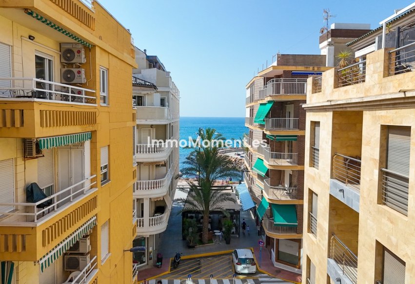 Wiederverkauf - Wohnung - Torrevieja - Torrevieja Centro