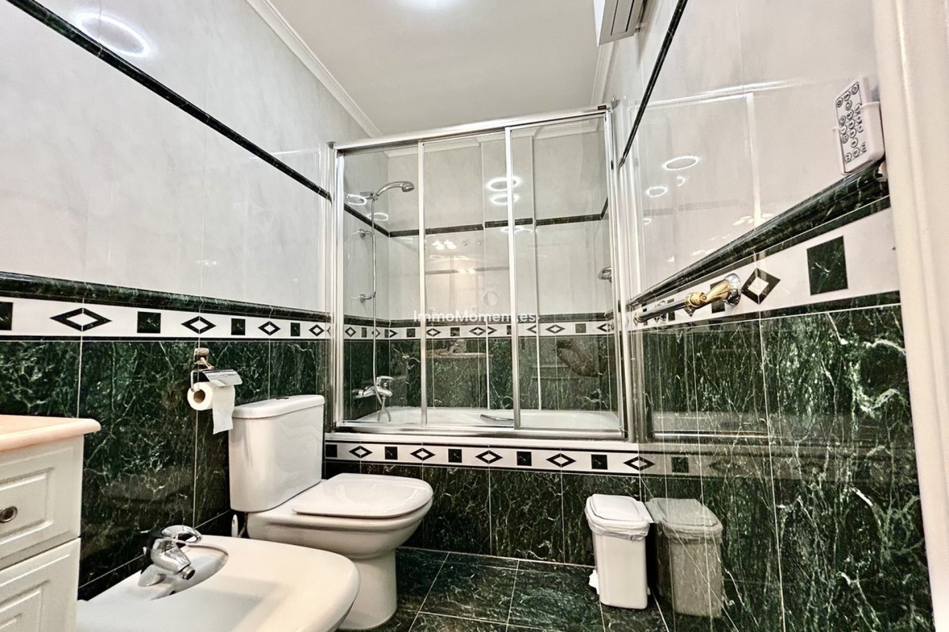 Wiederverkauf - Wohnung - Torrevieja - Torrevieja Centro