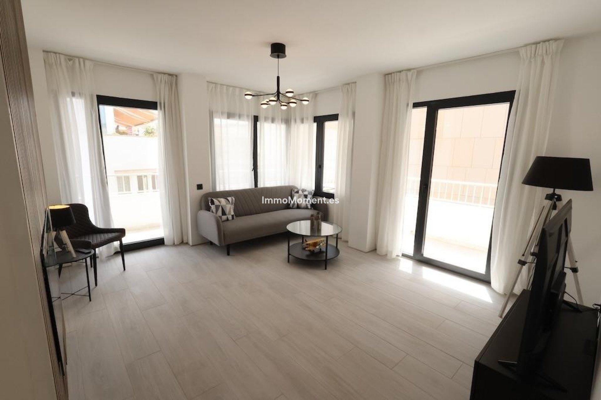 Wiederverkauf - Wohnung - Torrevieja - Torrevieja Centro