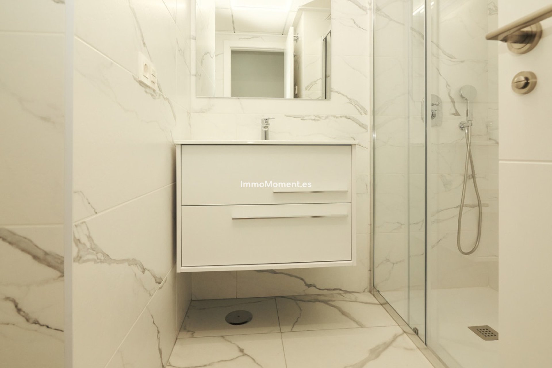 Wiederverkauf - Wohnung - Torrevieja - Torrevieja Centro